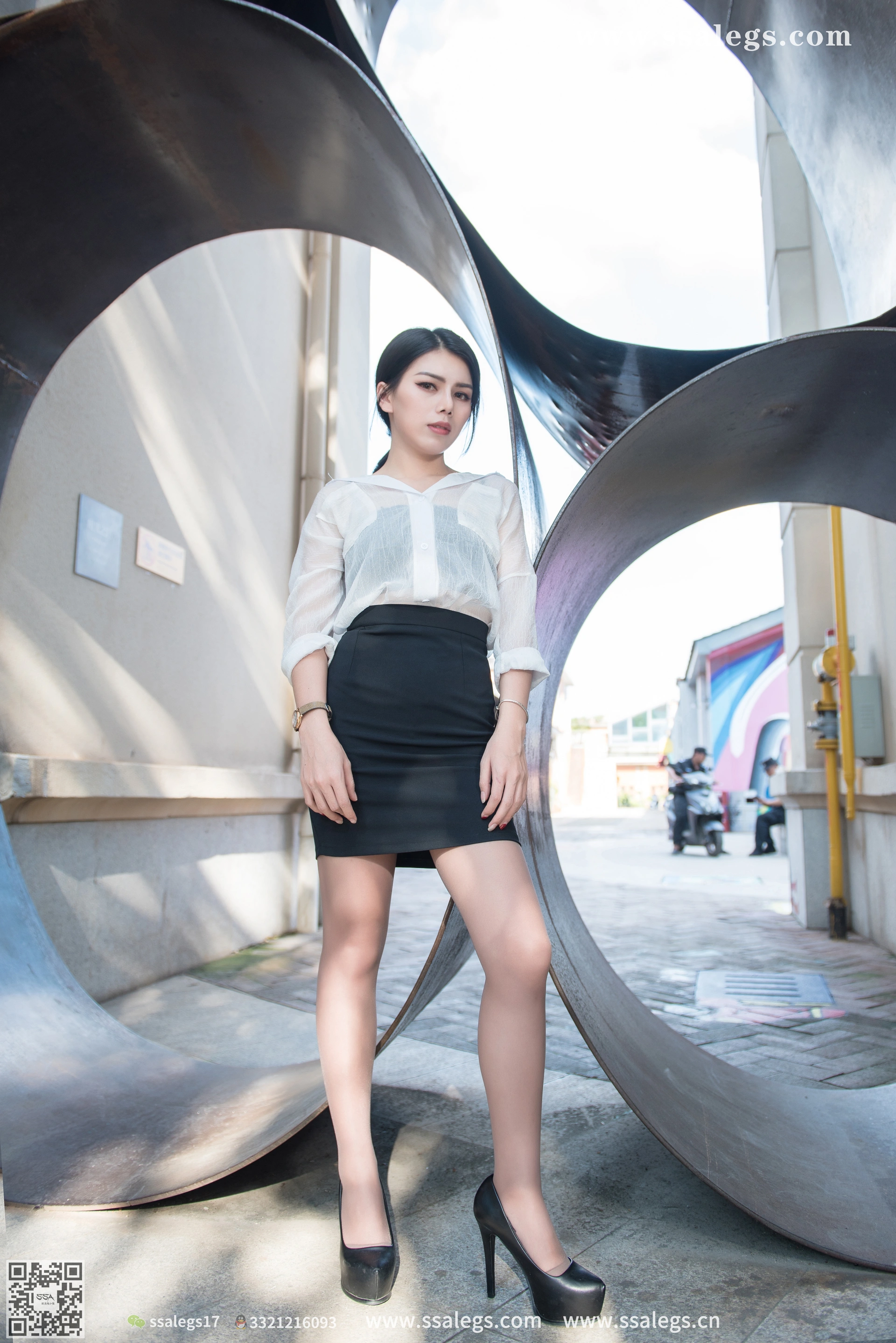 SSA丝社 超清写真 NO.021 混血美女芷沫浪漫咖啡色丝袜街拍[99P-1.26GB]