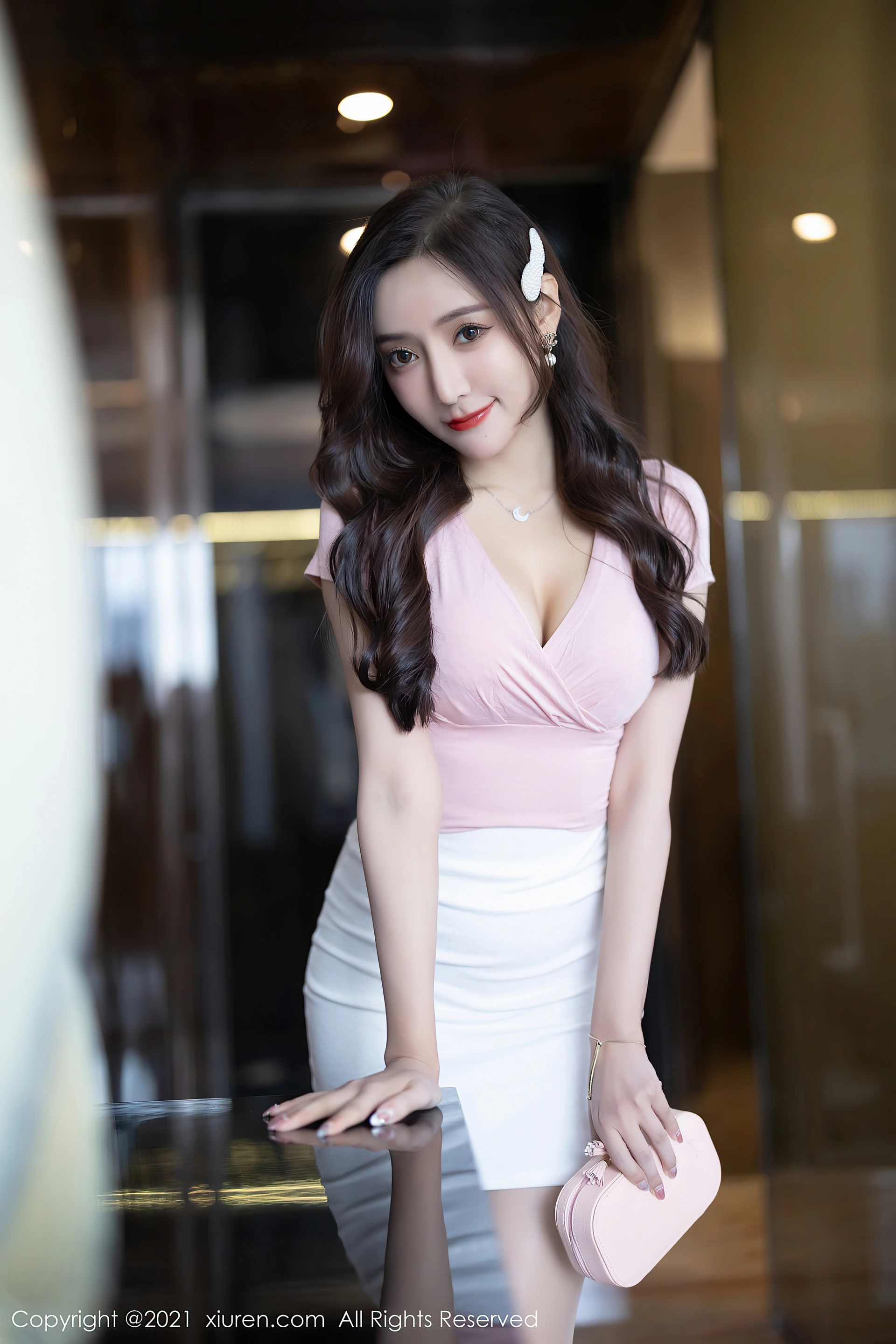 XiuRen秀人网 2021.11.05 No.4173 王馨瑶yanni 丝袜美腿[79+1P 630MB]