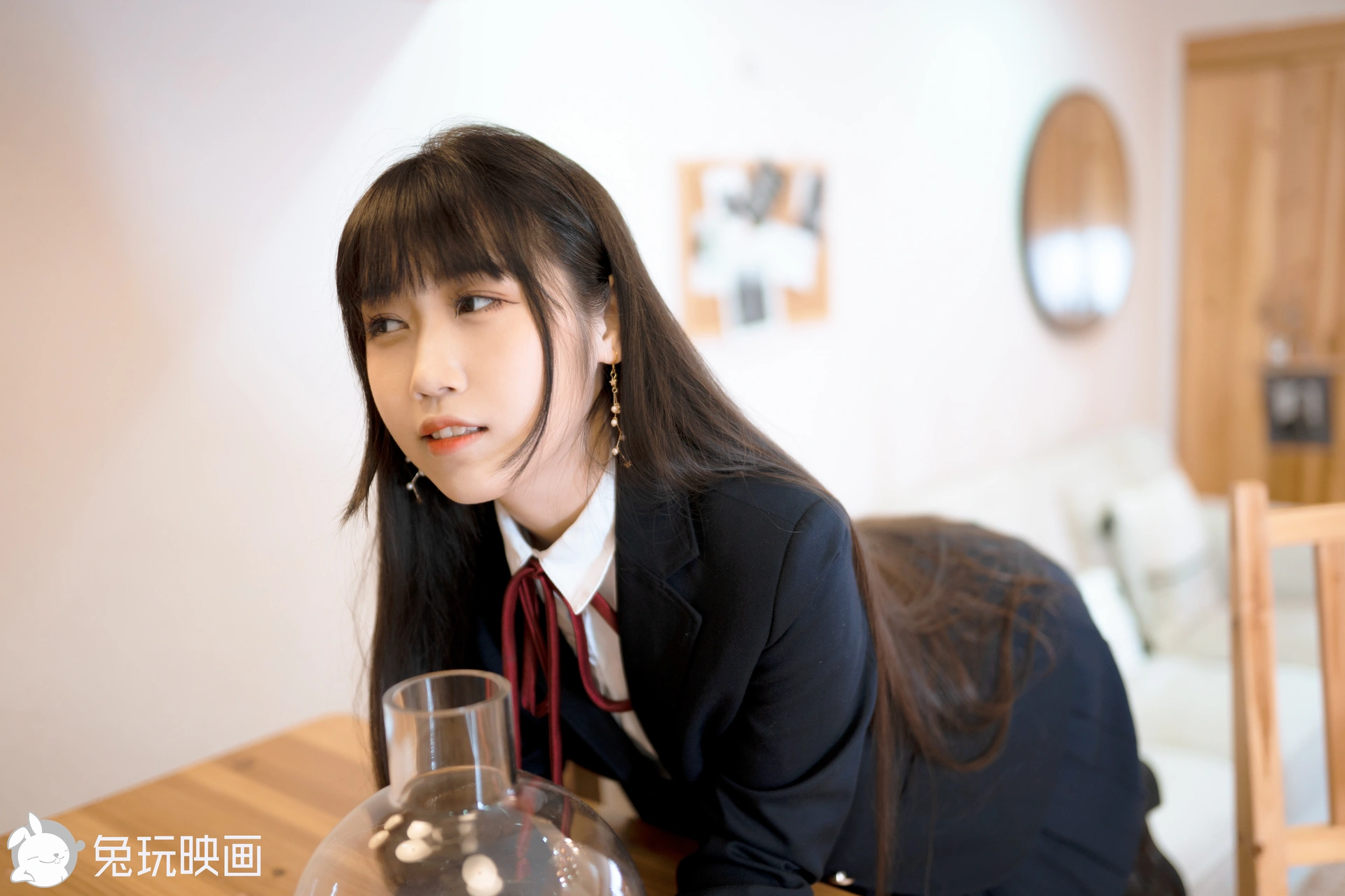 D64.006 兔玩映画 黑丝JK小姐姐 [40P-432MB]