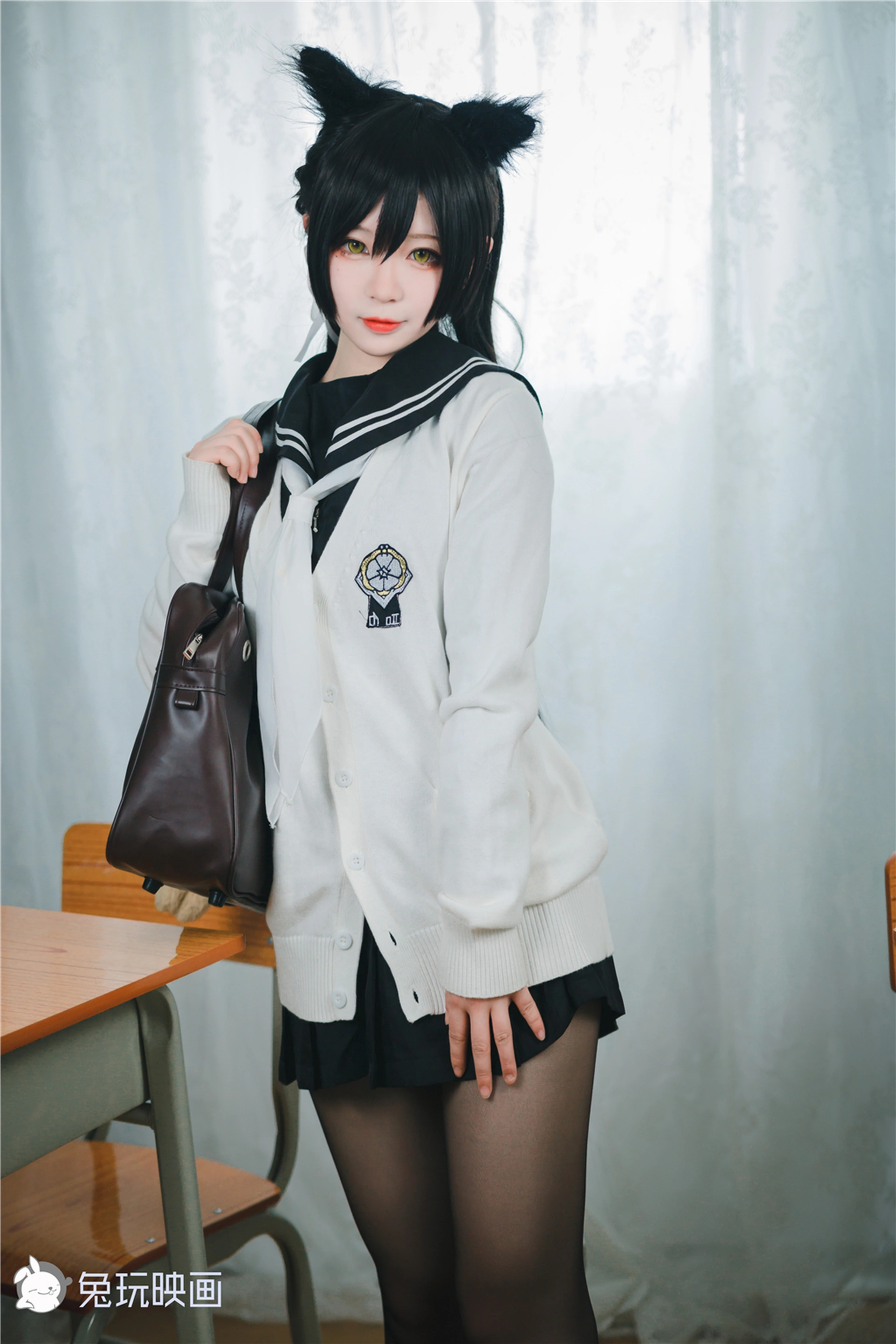 C03.007 校服爱宕 [41P-45MB]