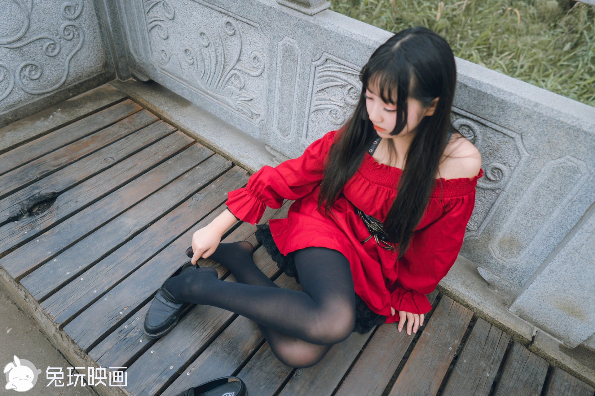 C35.003 红与黑 [40P-385MB]