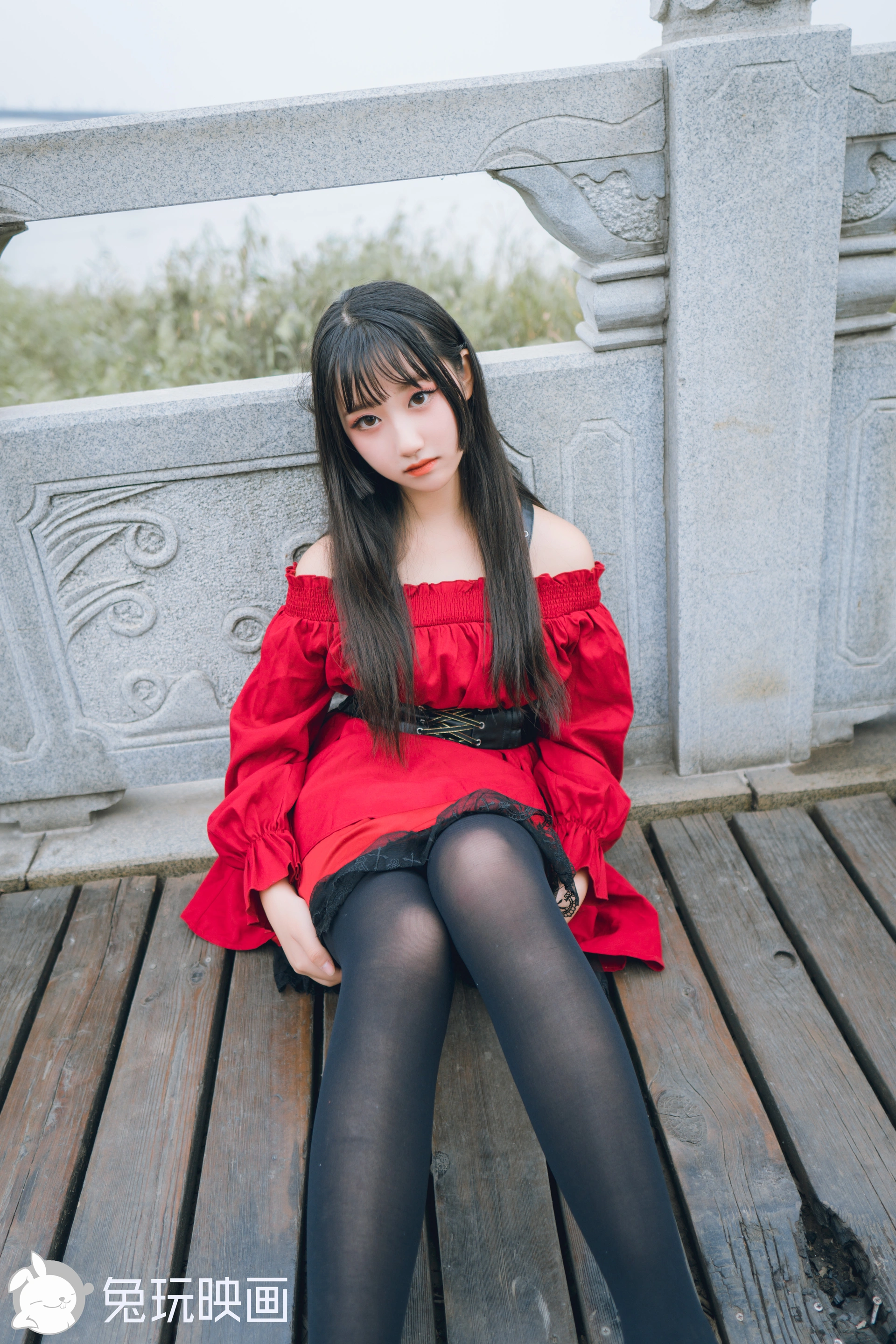 C35.003 红与黑 [40P-385MB]