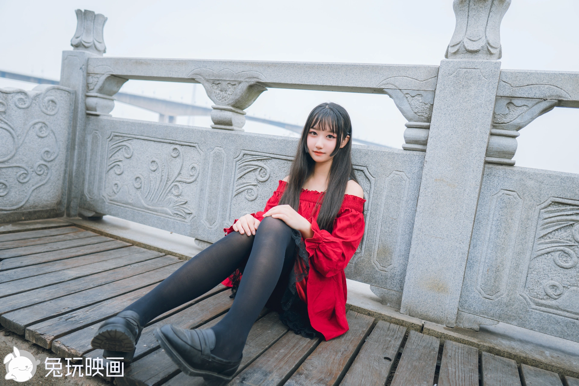 C35.003 红与黑 [40P-385MB]