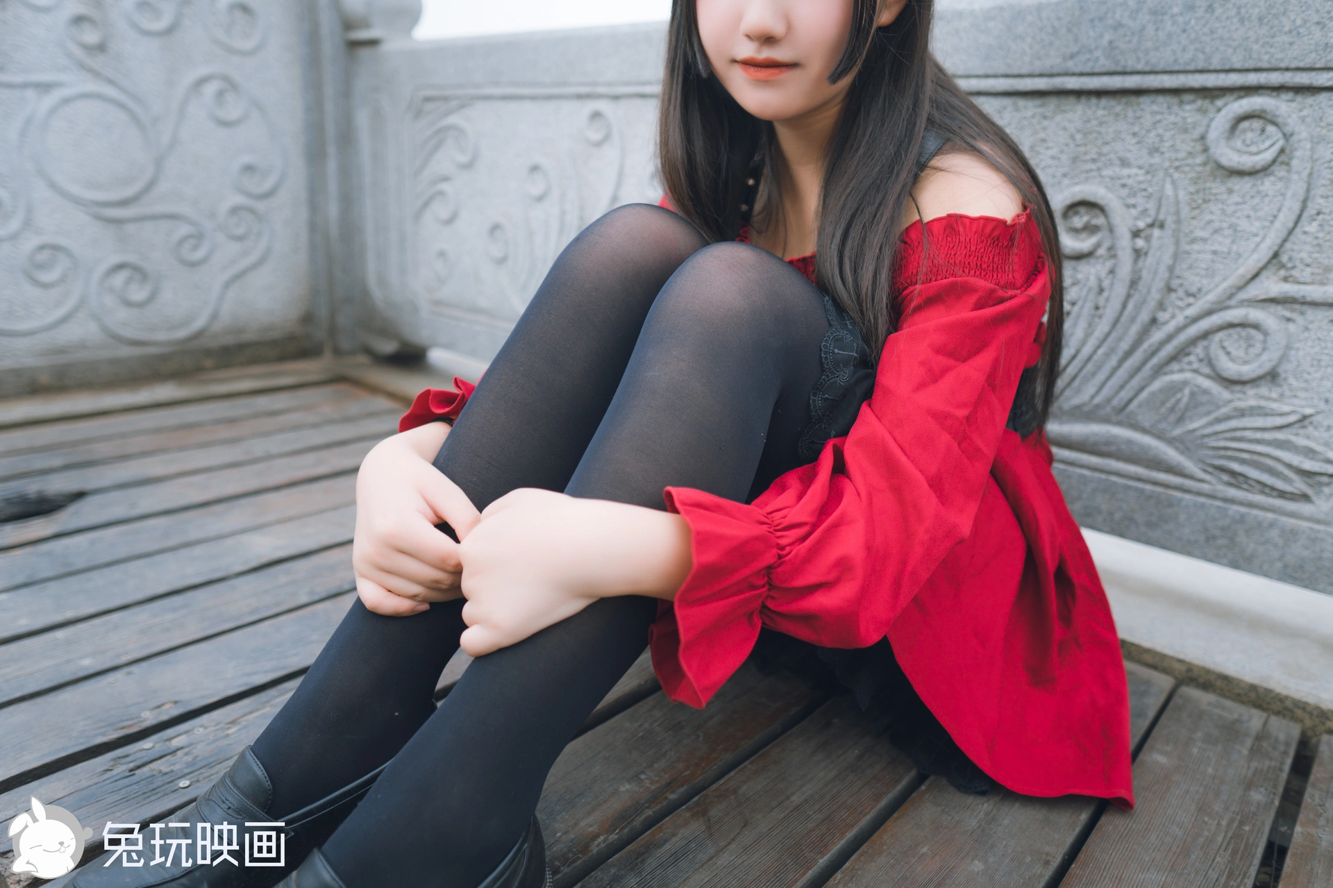 C35.003 红与黑 [40P-385MB]