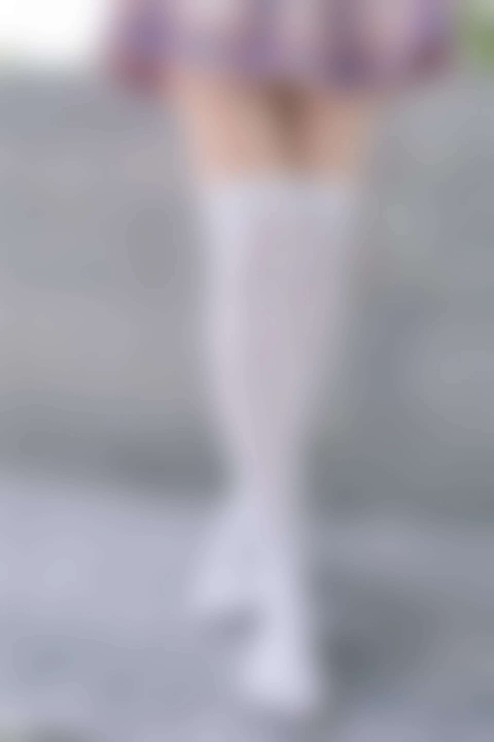 C18.008 紫红色格裙 [40P-39MB]