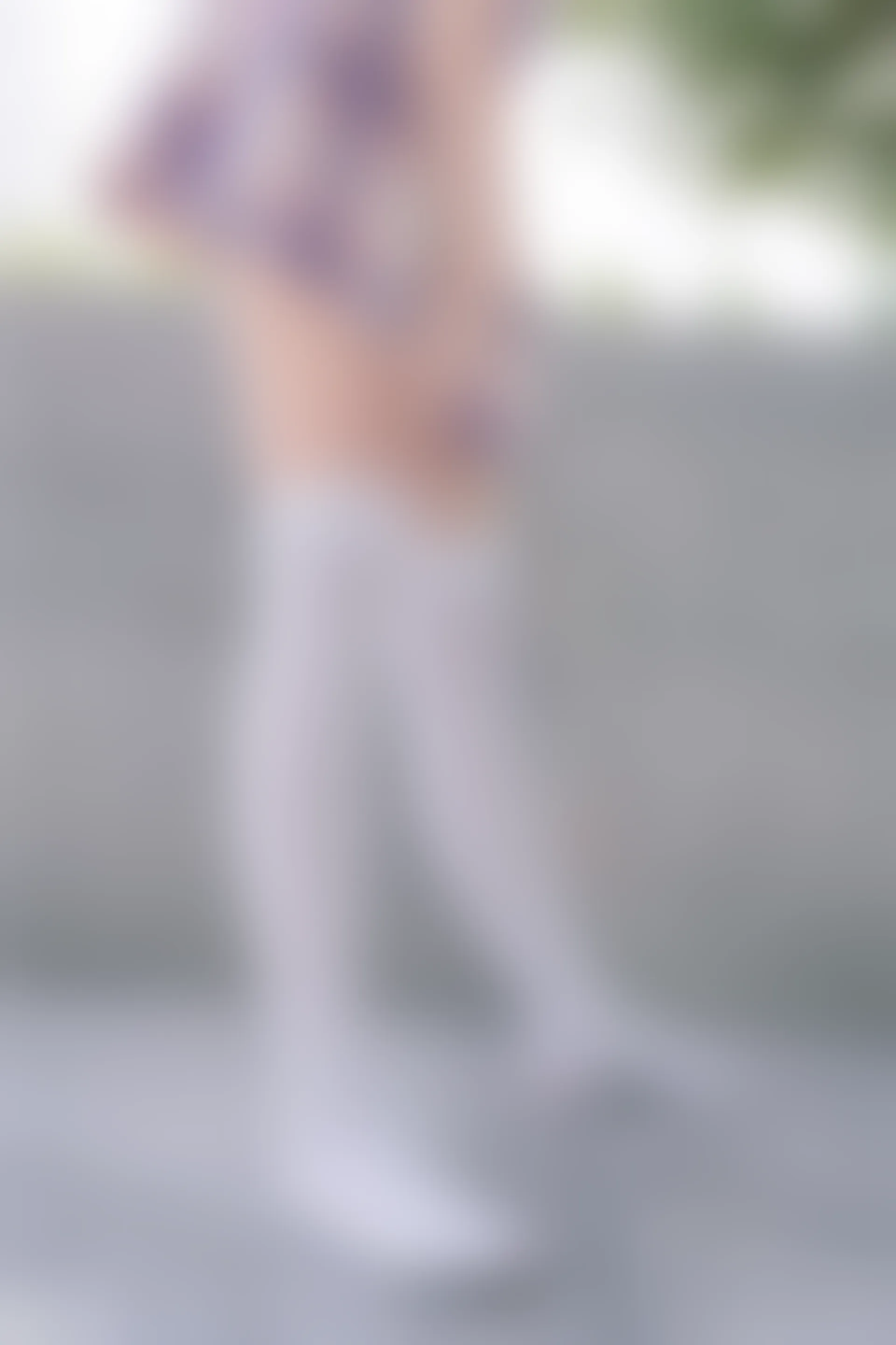 C18.008 紫红色格裙 [40P-39MB]