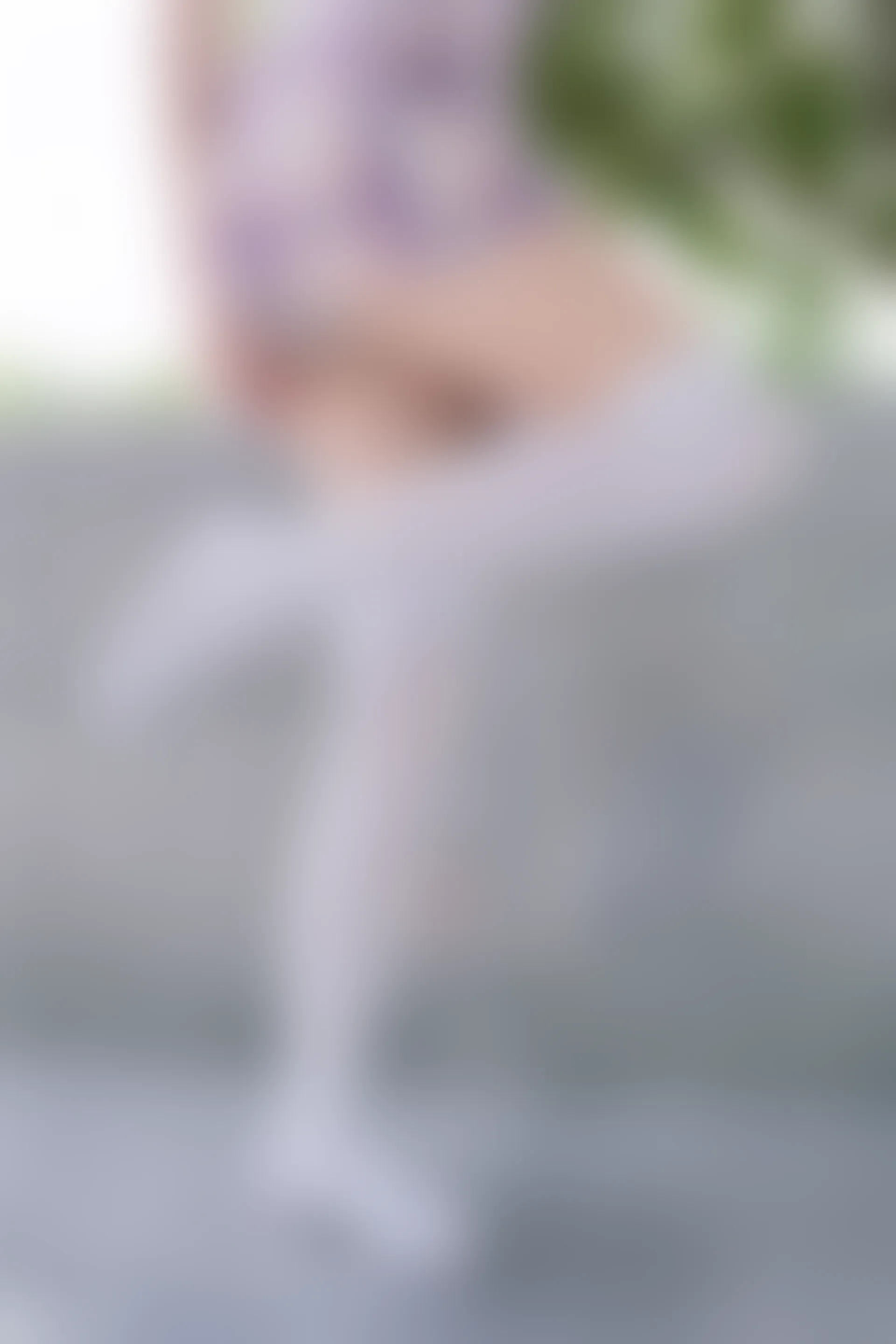 C18.008 紫红色格裙 [40P-39MB]