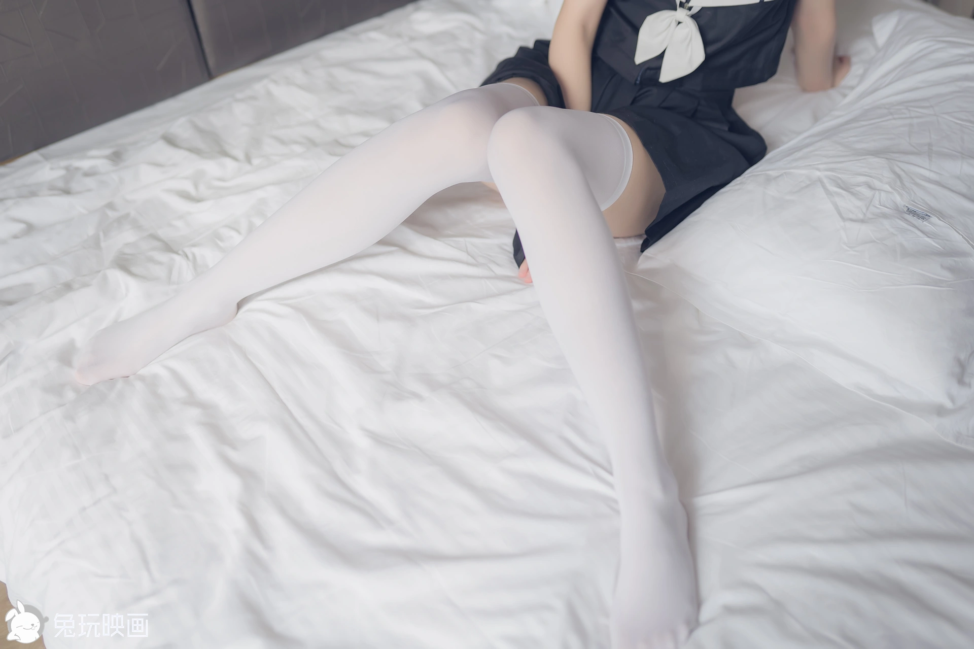 C29.007 制服就要配白丝 [40P-57MB]