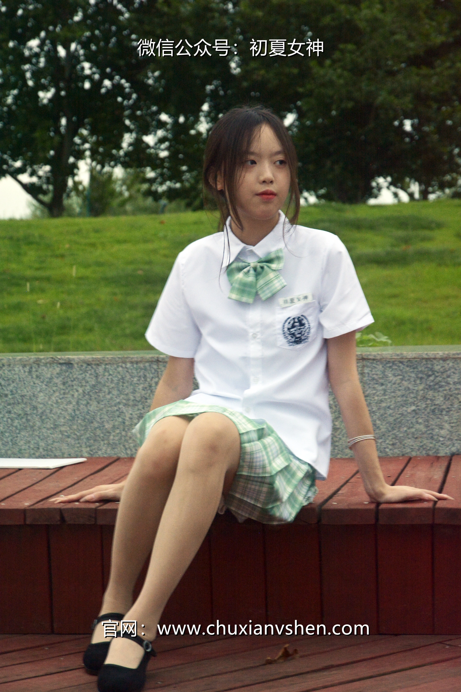 初夏女神 NO.029 情情 绿色JK套[72P+1V／5.02GB]