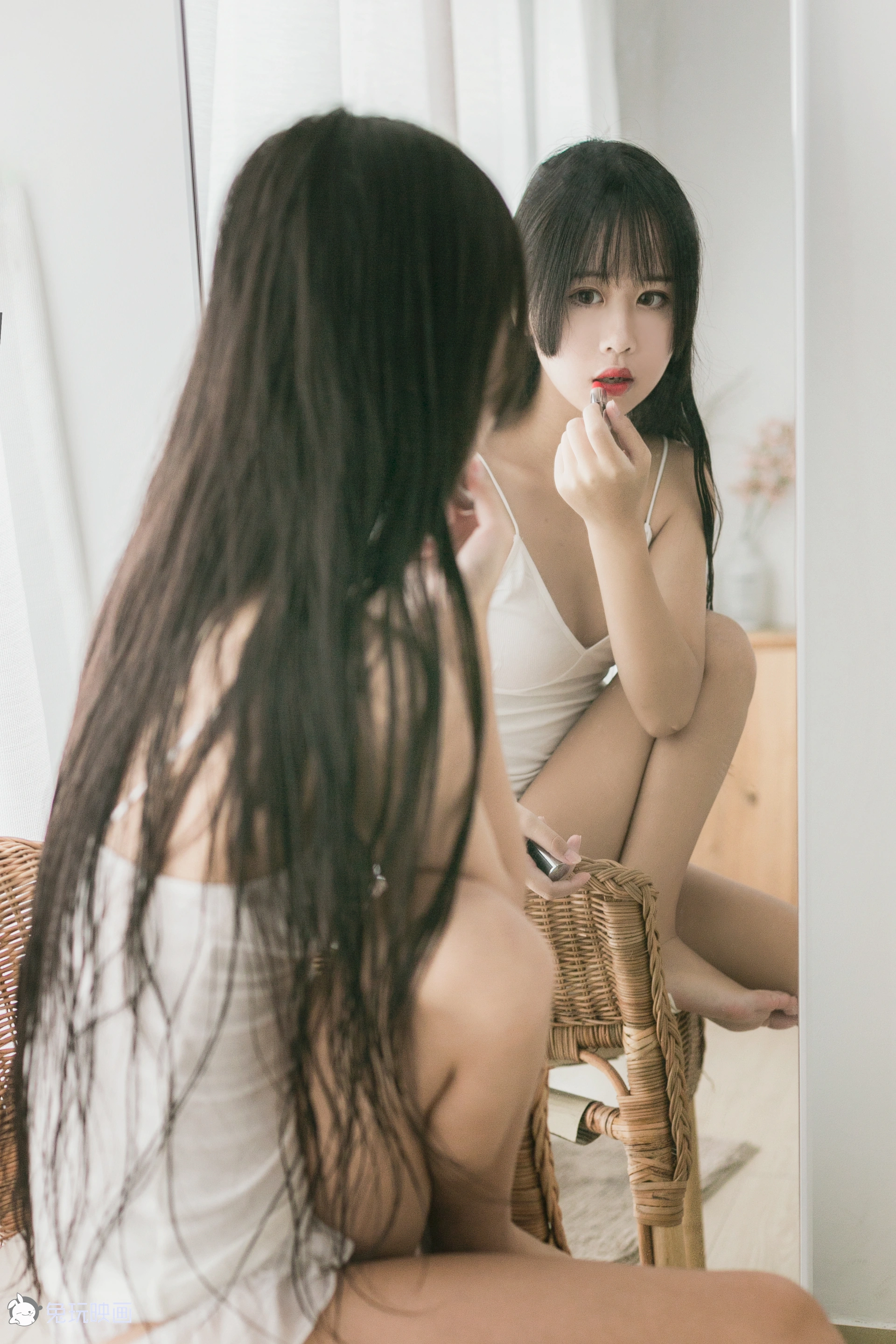 VOL.010 小吊带 [34P-205MB]
