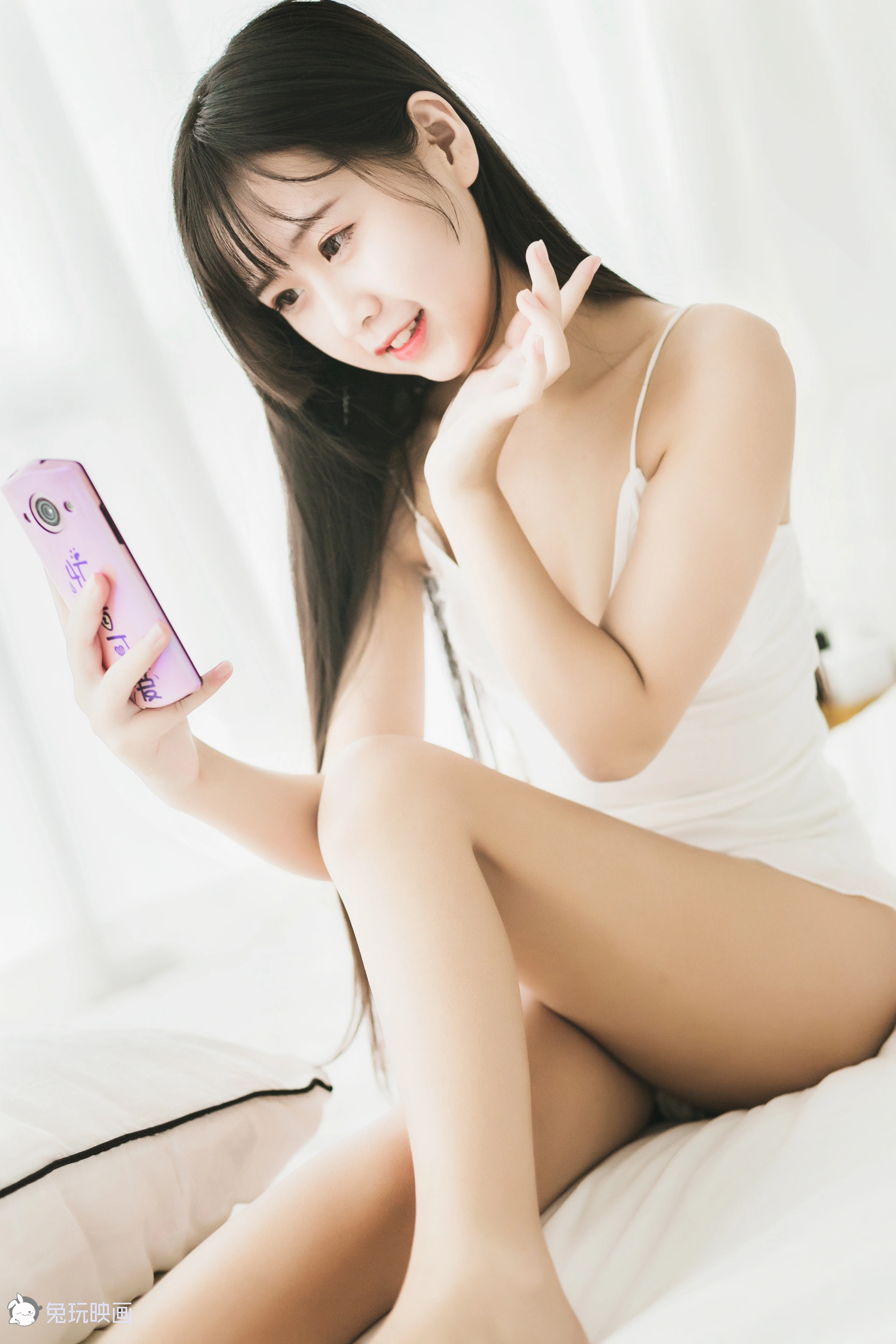VOL.010 小吊带 [34P-205MB]