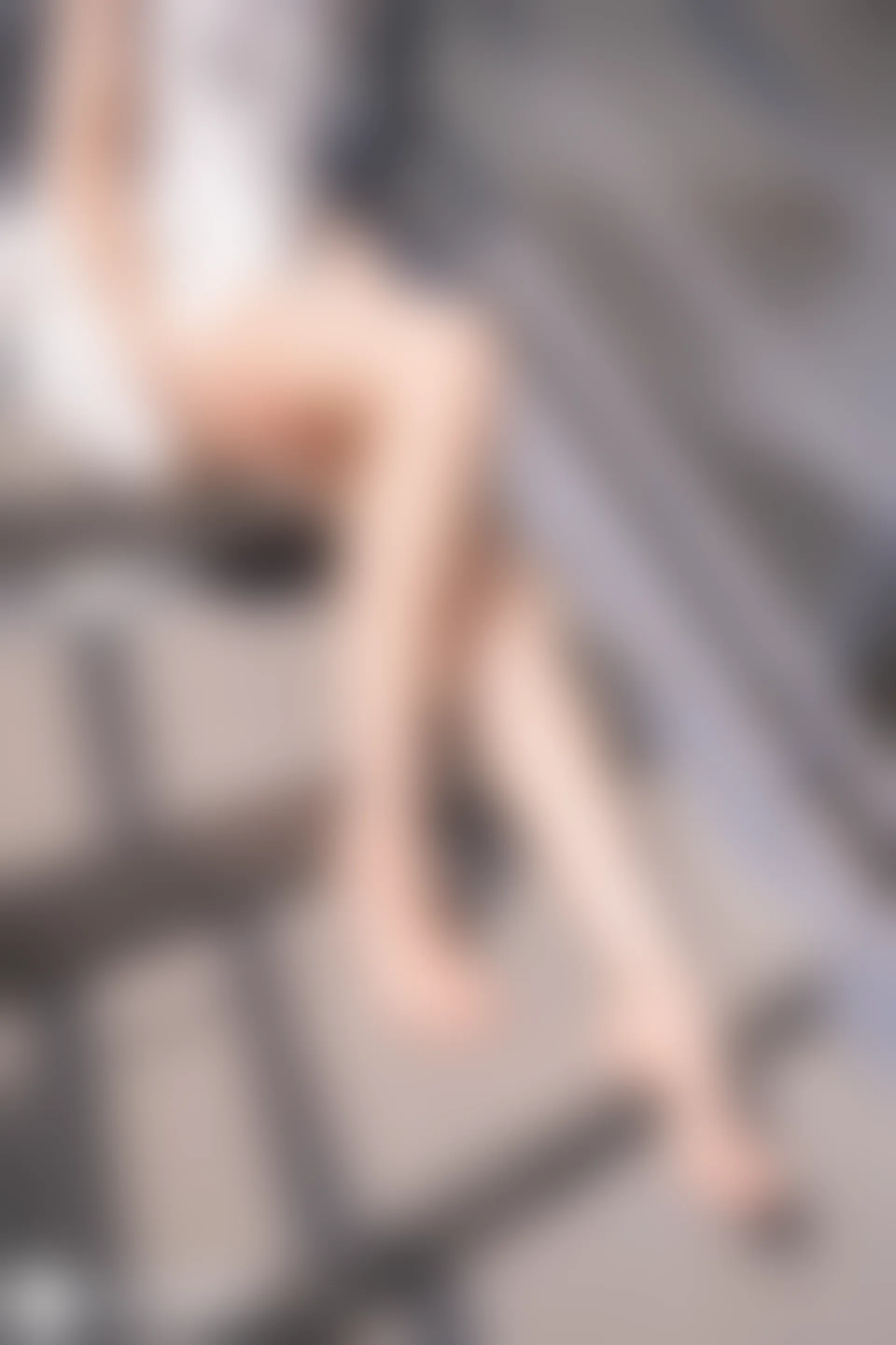 C30.002 阳光白裙 [41P-93MB]