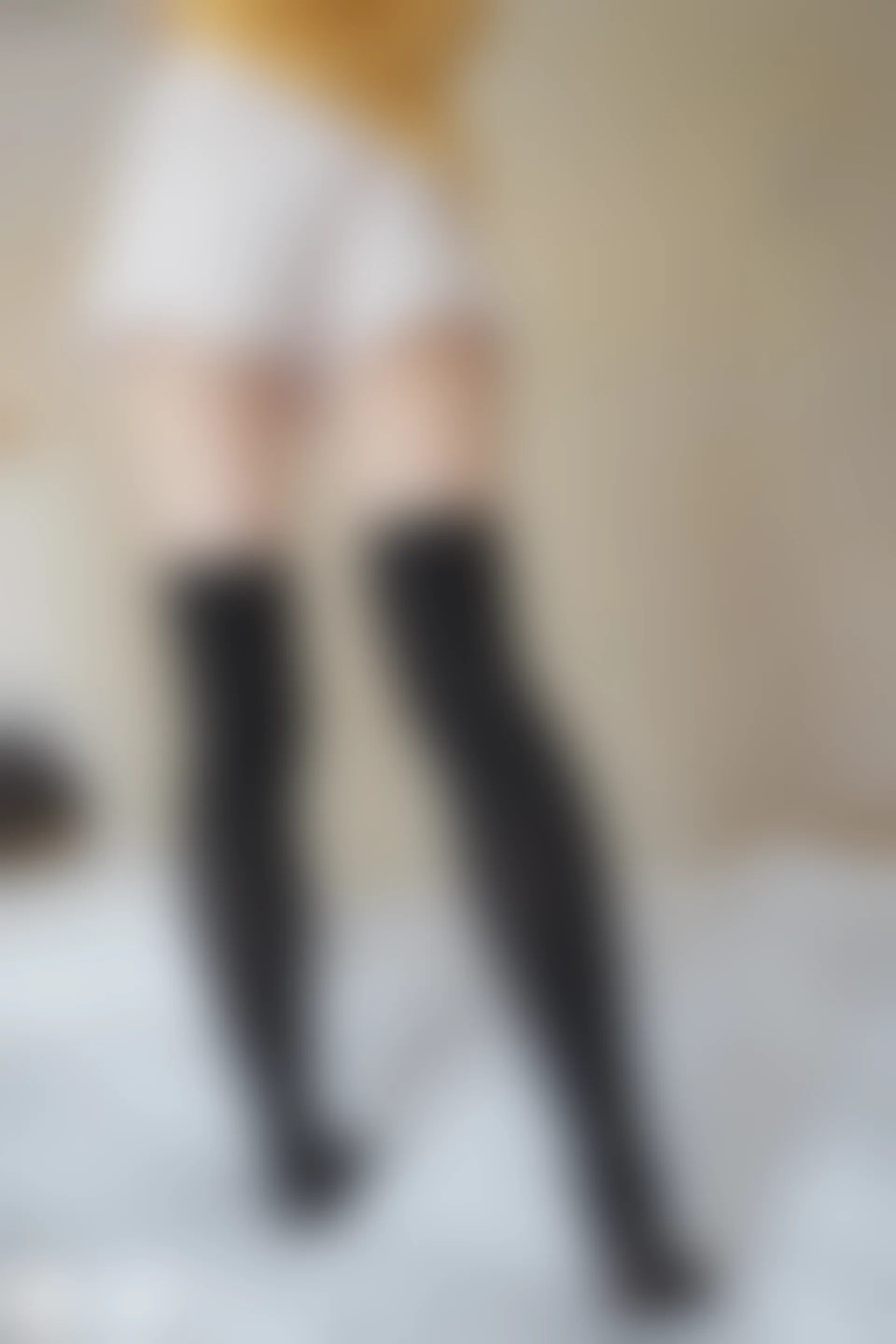 C48.004 黄色T恤衫 [40P-72MB]
