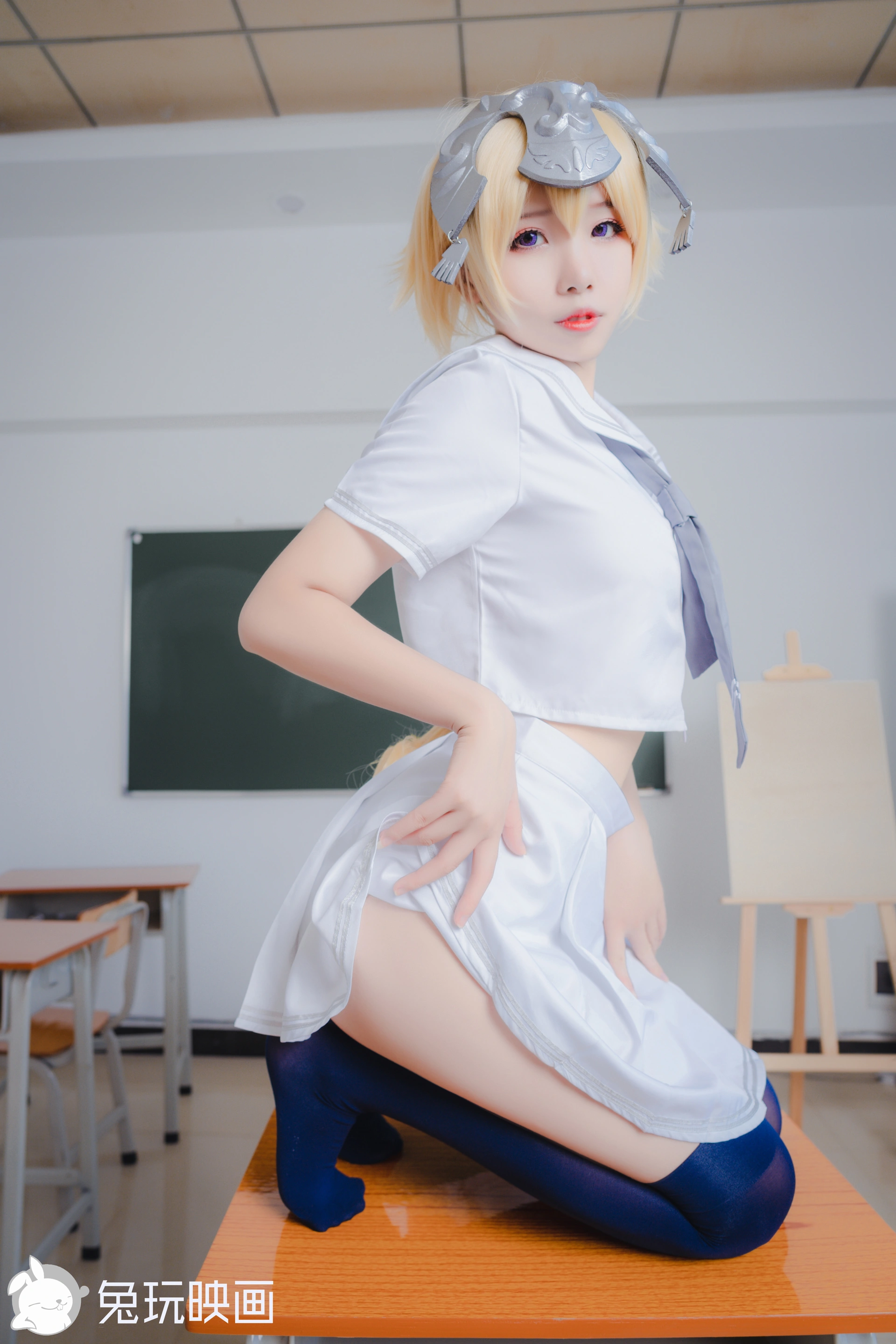 C47.003 白贞制服 [40P-453MB]