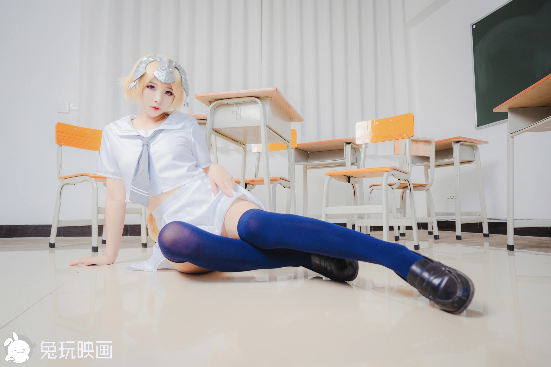 C47.003 白贞制服 [40P-453MB]