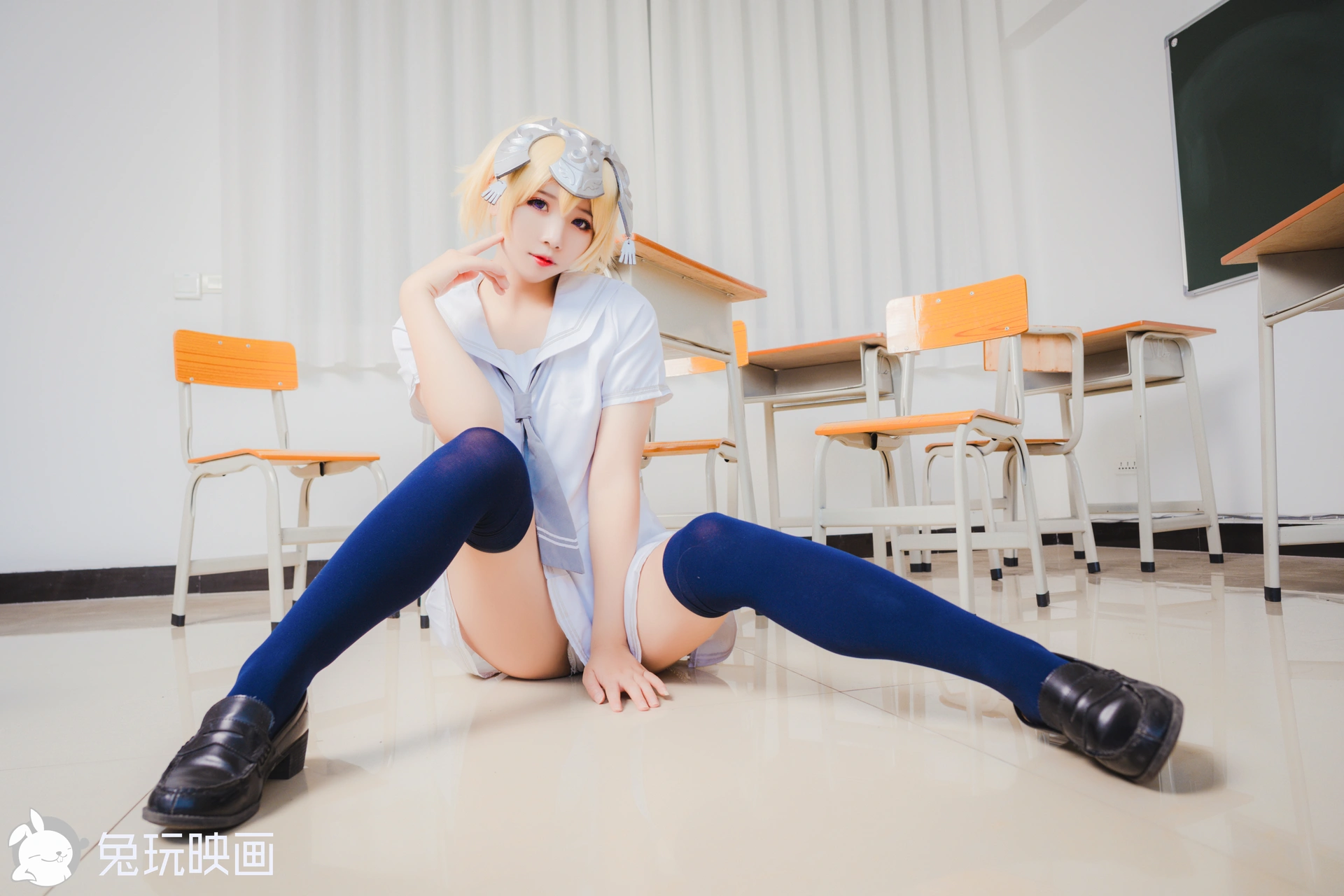 C47.003 白贞制服 [40P-453MB]