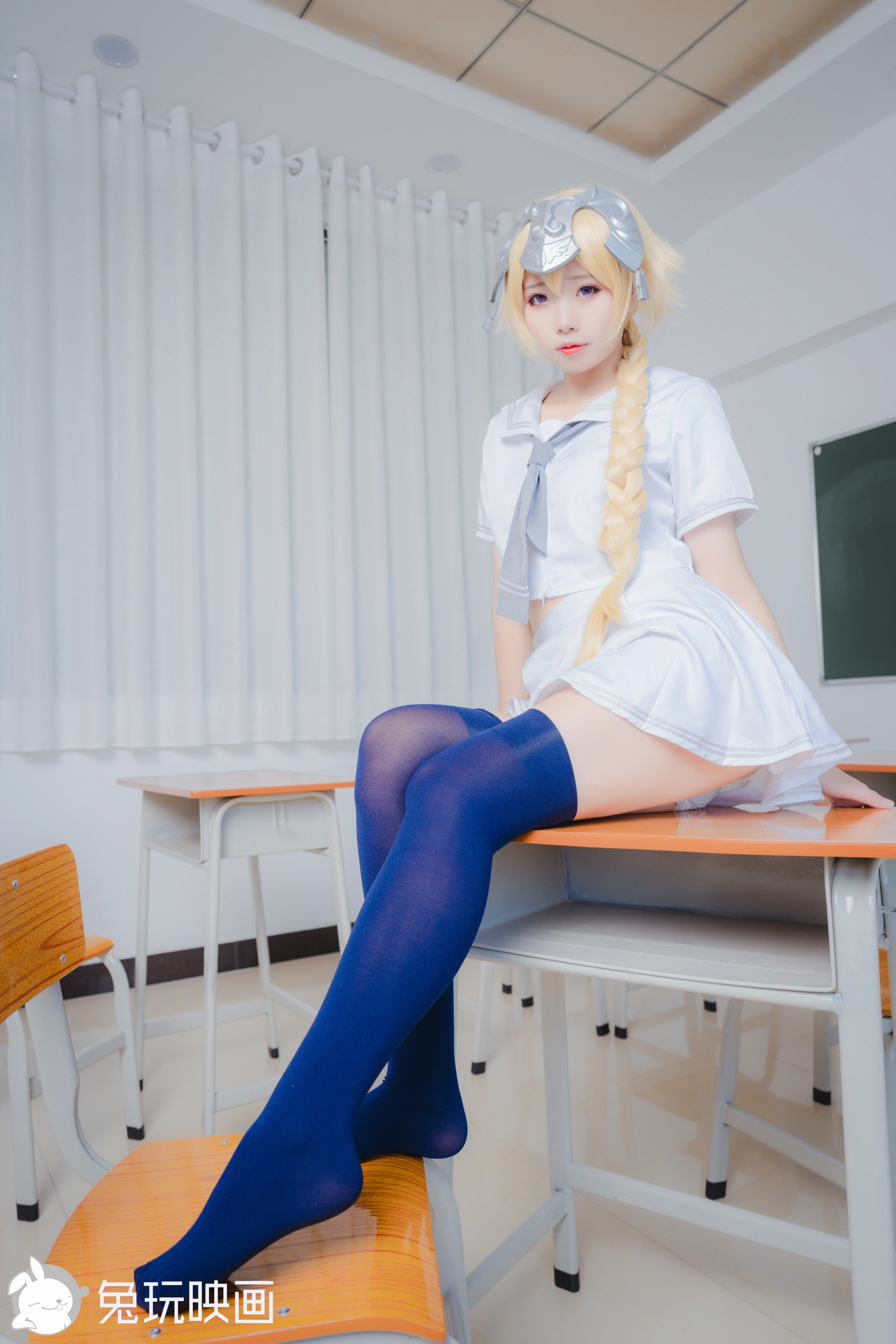 C47.003 白贞制服 [40P-453MB]
