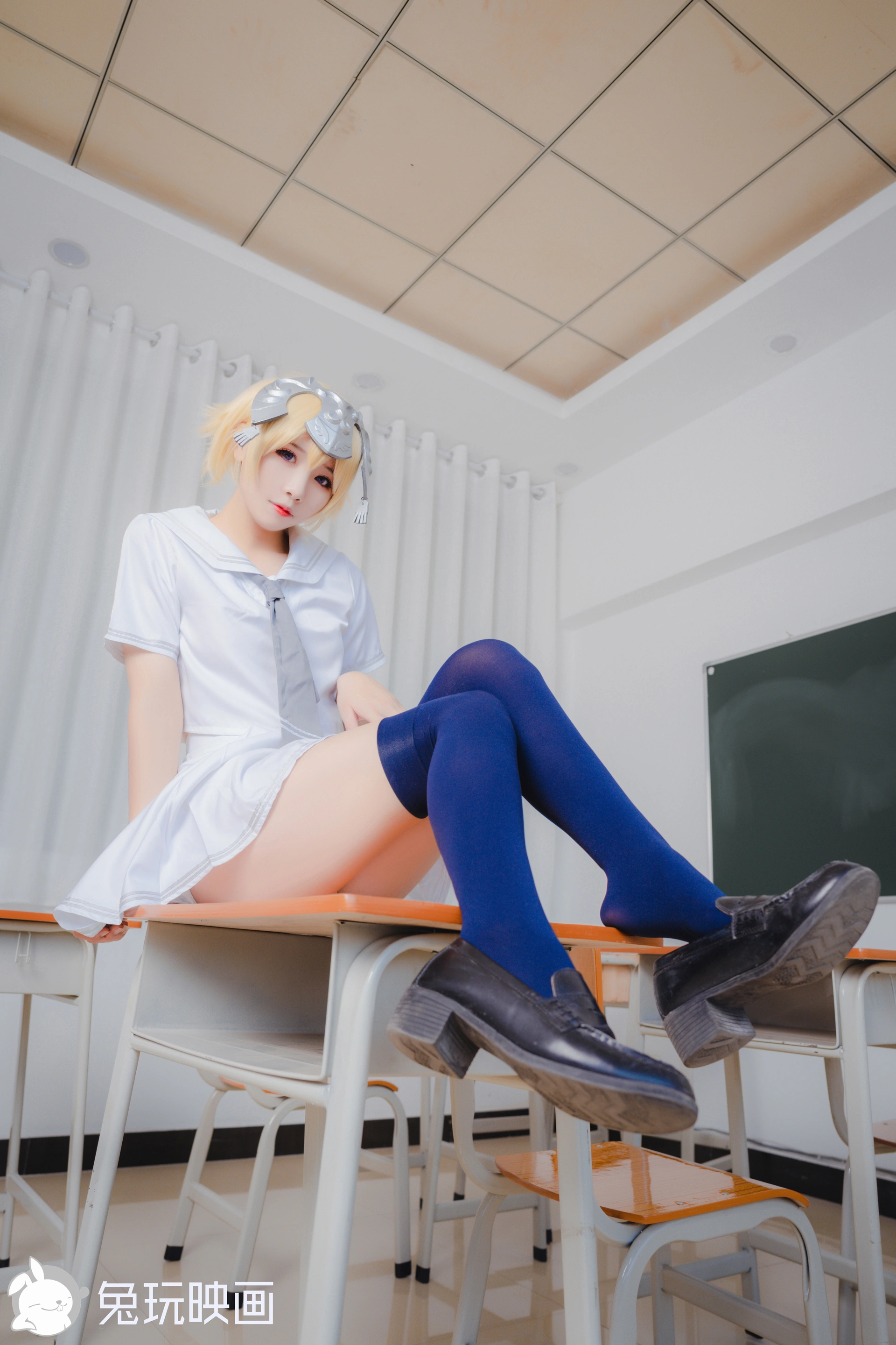 C47.003 白贞制服 [40P-453MB]