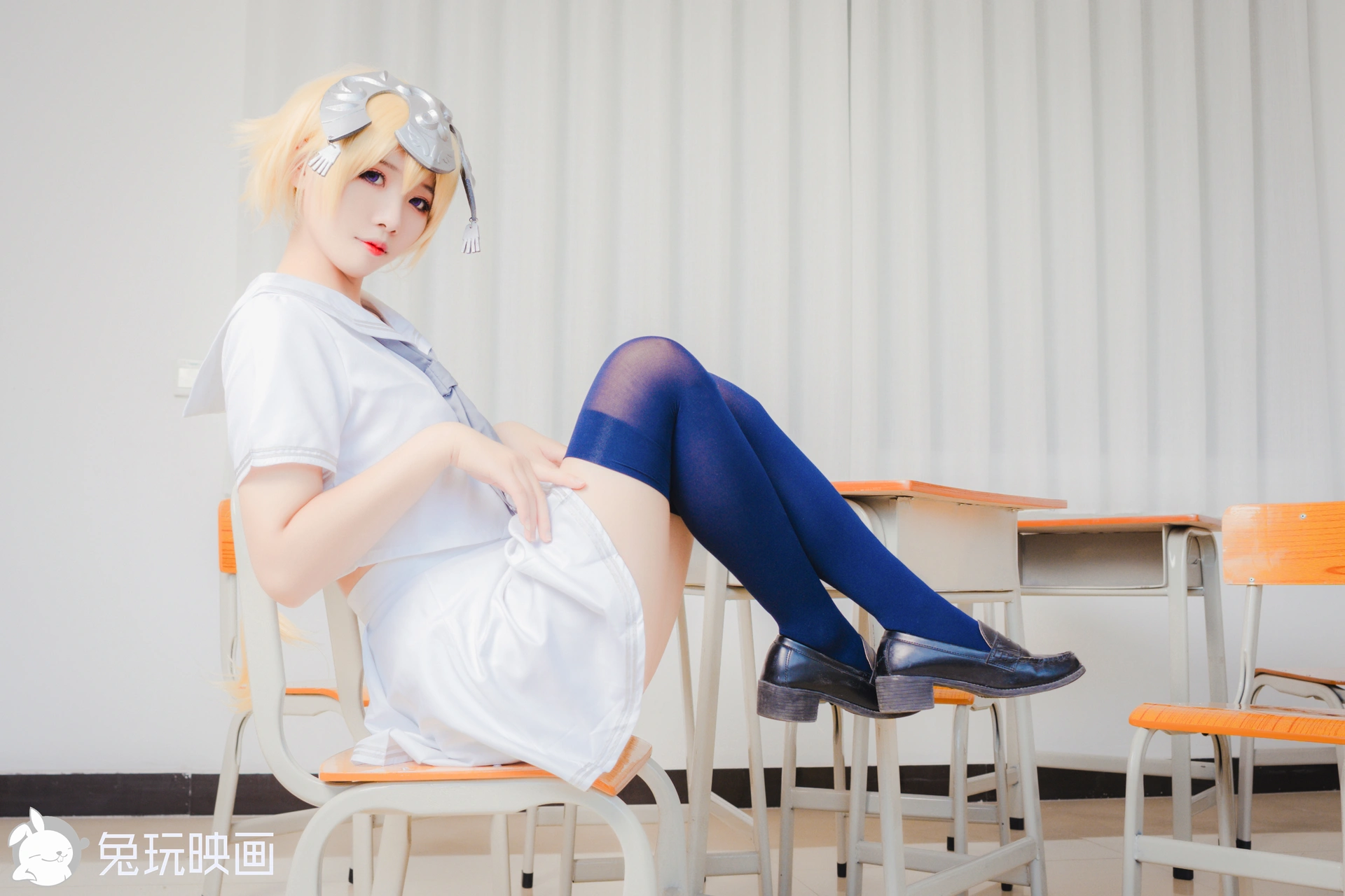 C47.003 白贞制服 [40P-453MB]