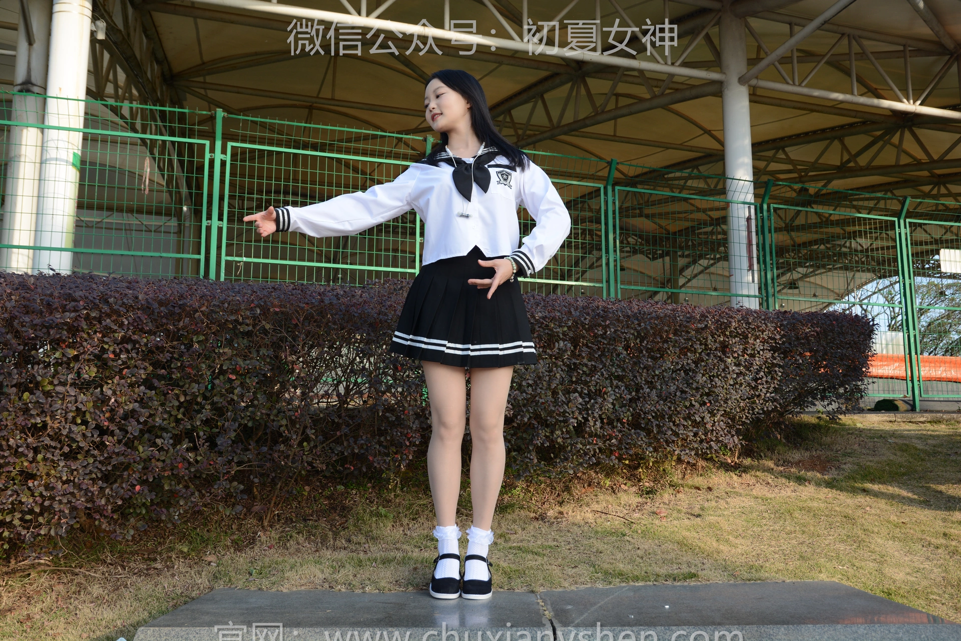初夏女神 NO.118 双双 晚会训练[140P+2V／4.92GB]