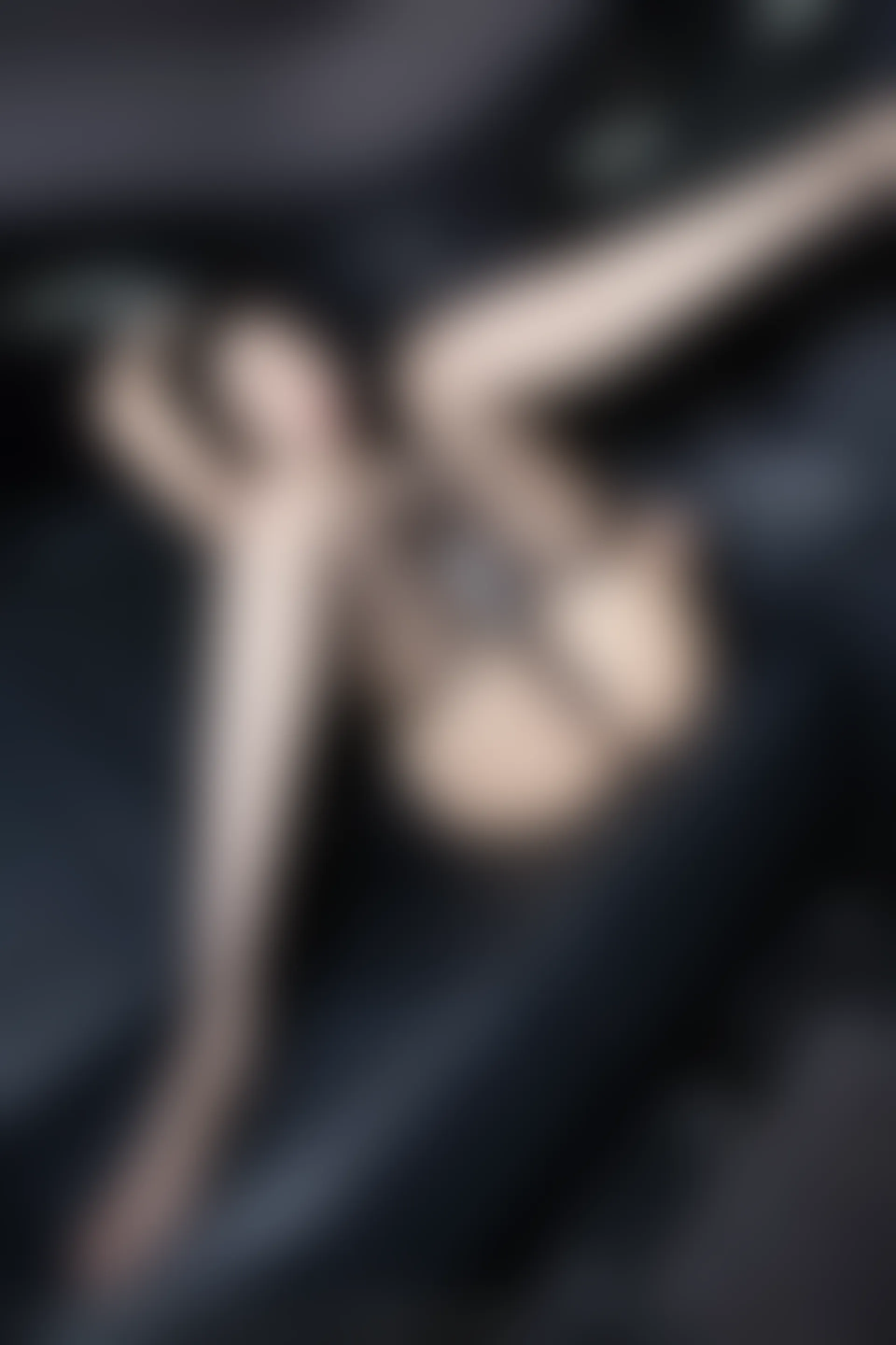 XIUREN秀人网 2024.01.25 NO.8017 郑颖姗Bev[82+1P／705MB]