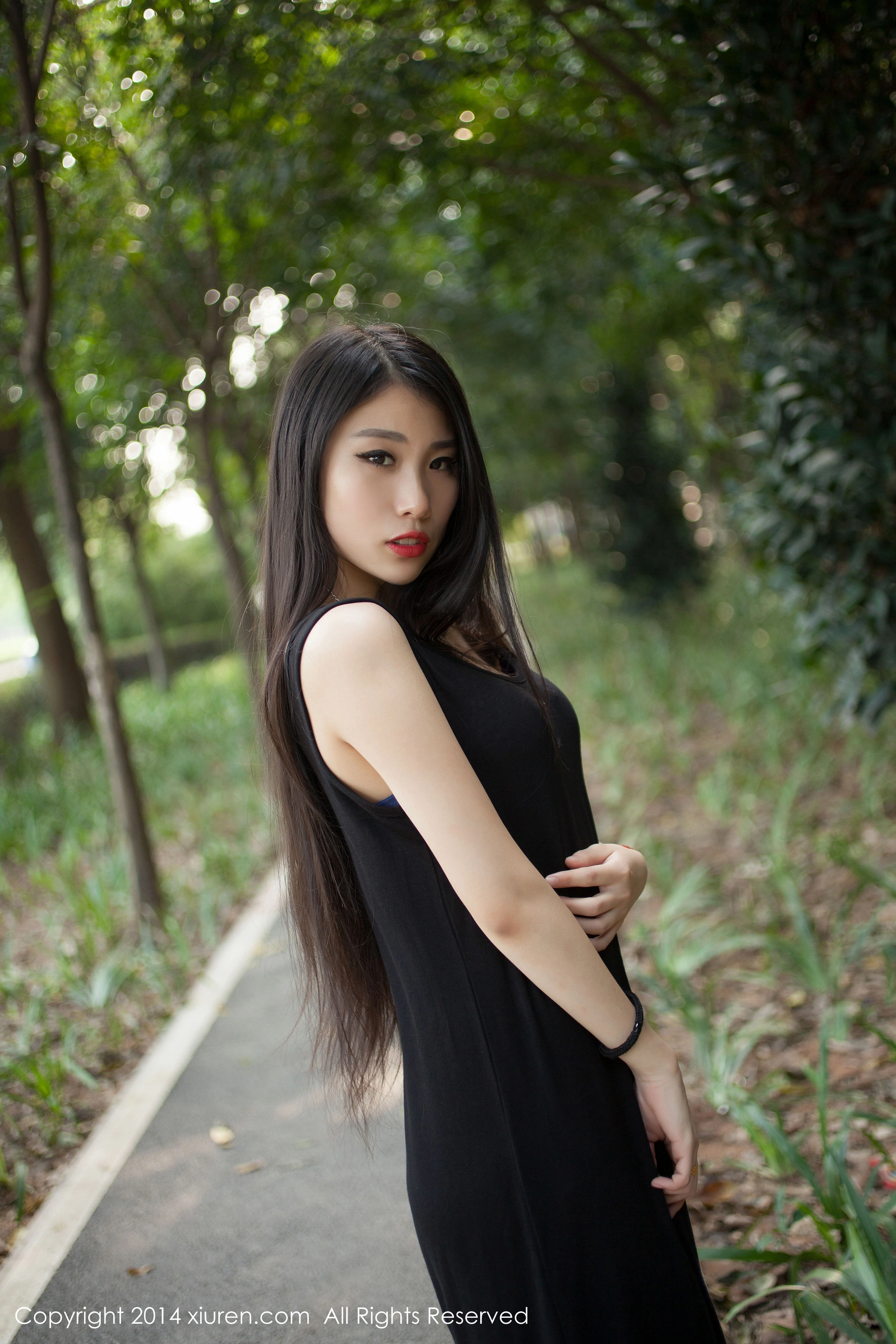 XiuRen秀人网 2014.07.03 No.169 战姝羽Zina[56+1P131M]