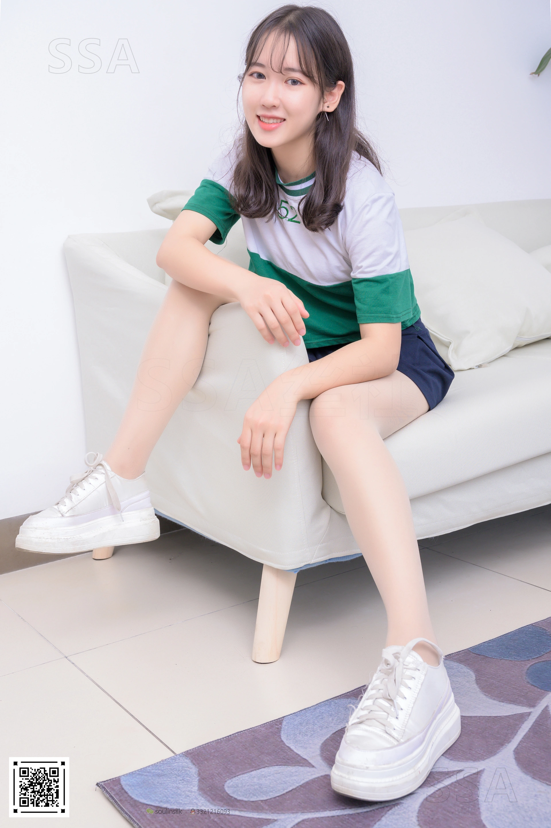 SSA丝社 超清写真 NO.215 小夏 齐臀短裙（上）[99P／1.22GB]