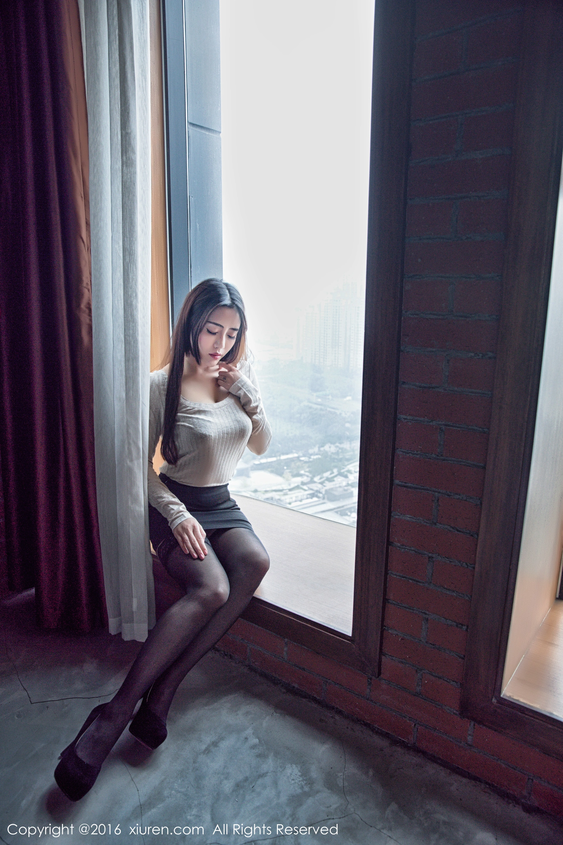 XiuRen秀人网 2017.04.01 No.733 兜豆靓Youlina [54P172MB]