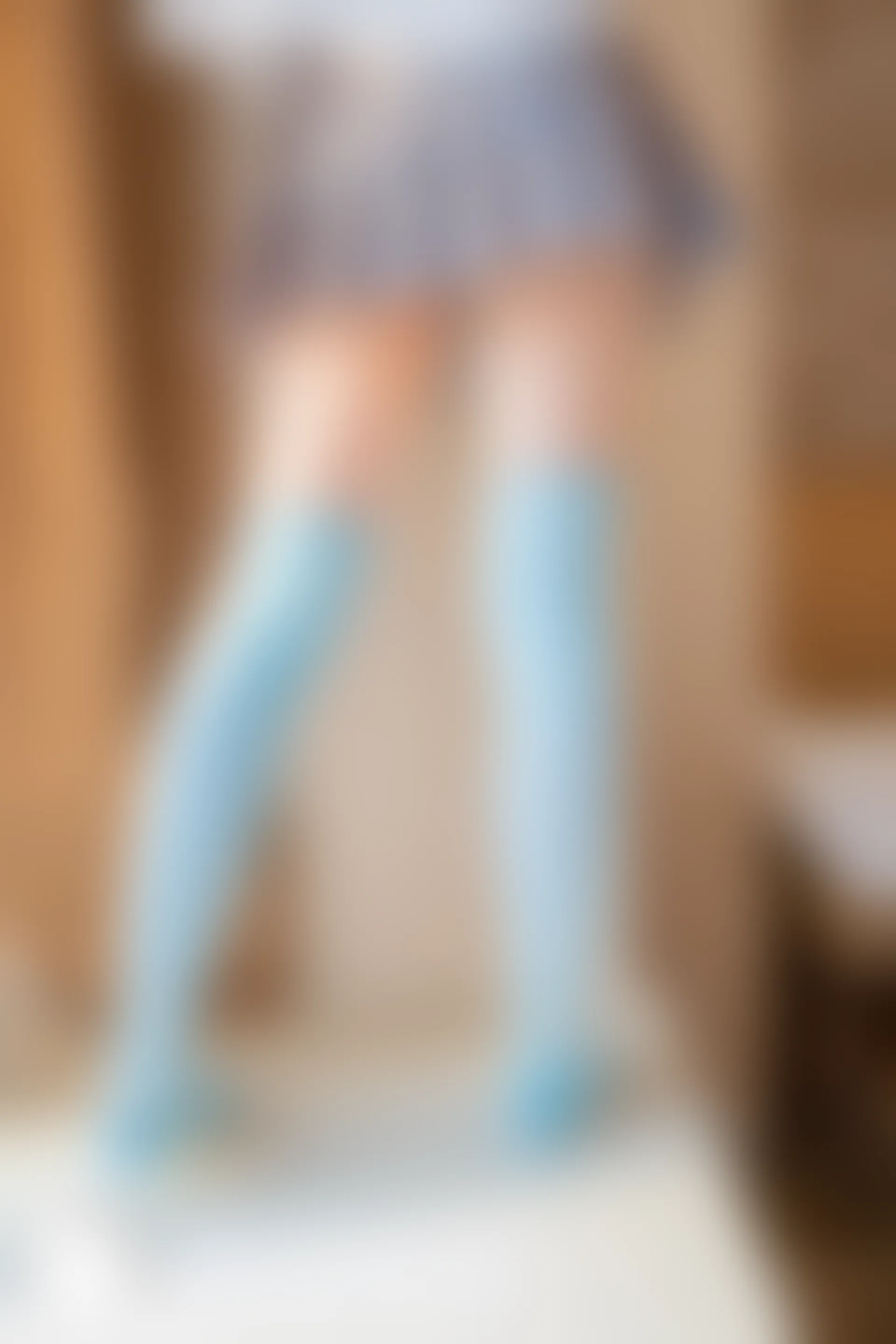 C38.006 条纹短裙 [40P-95MB]