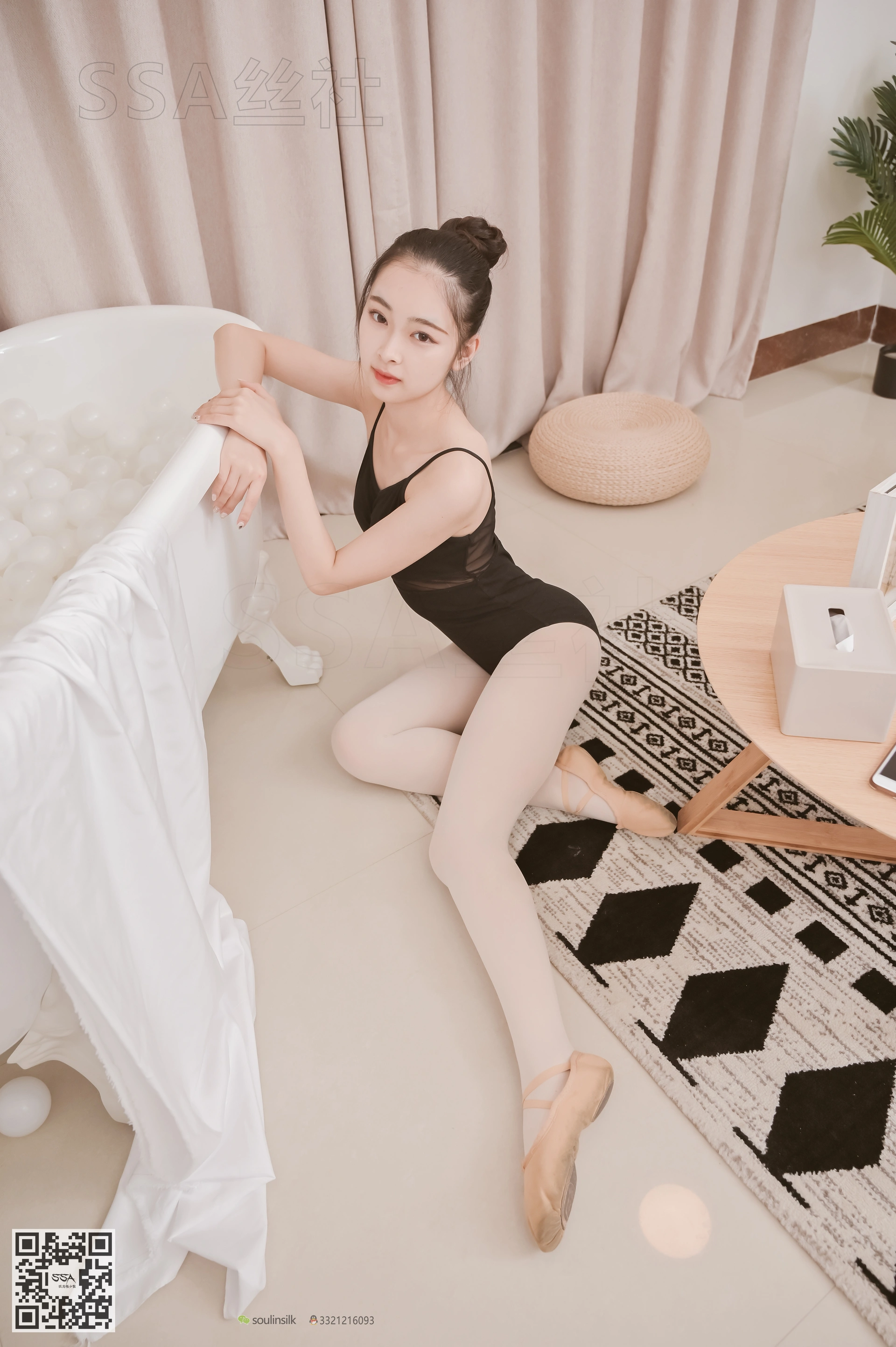 SSA丝社 超清写真 NO.108 文娟 腿模文娟劈个叉都是爱你的形状[148P-1.45GB]
