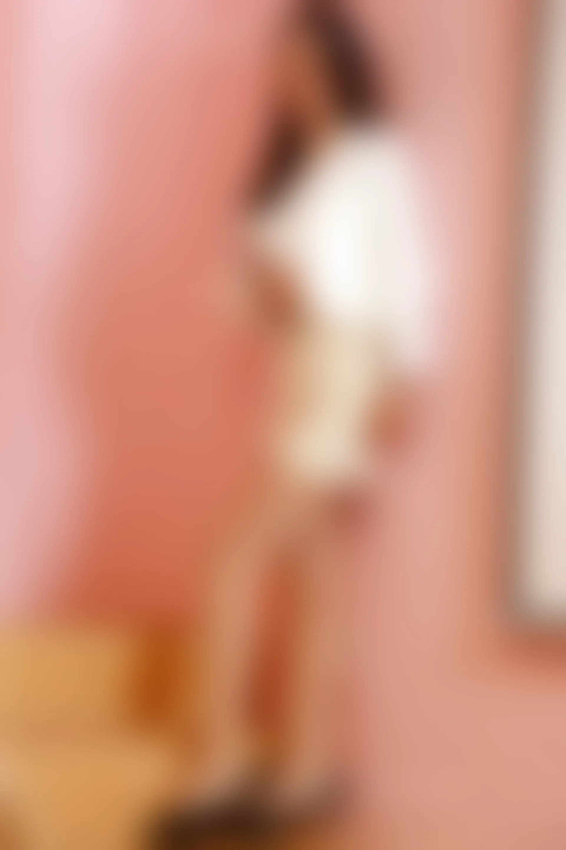 初夏女神 NO.065 依依 家教工装搭配高跟鞋[120P+1V／6.24GB]