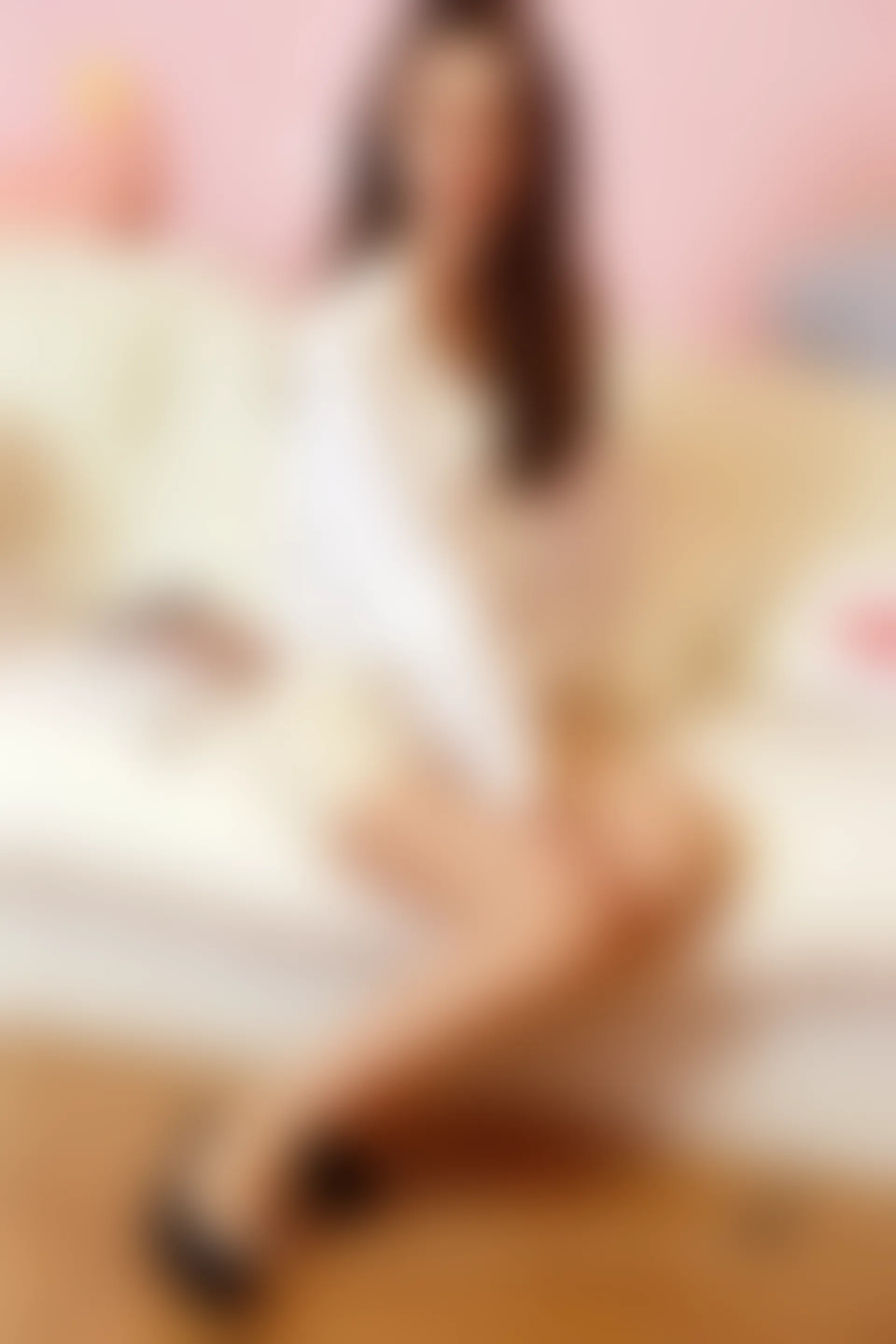 初夏女神 NO.065 依依 家教工装搭配高跟鞋[120P+1V／6.24GB]