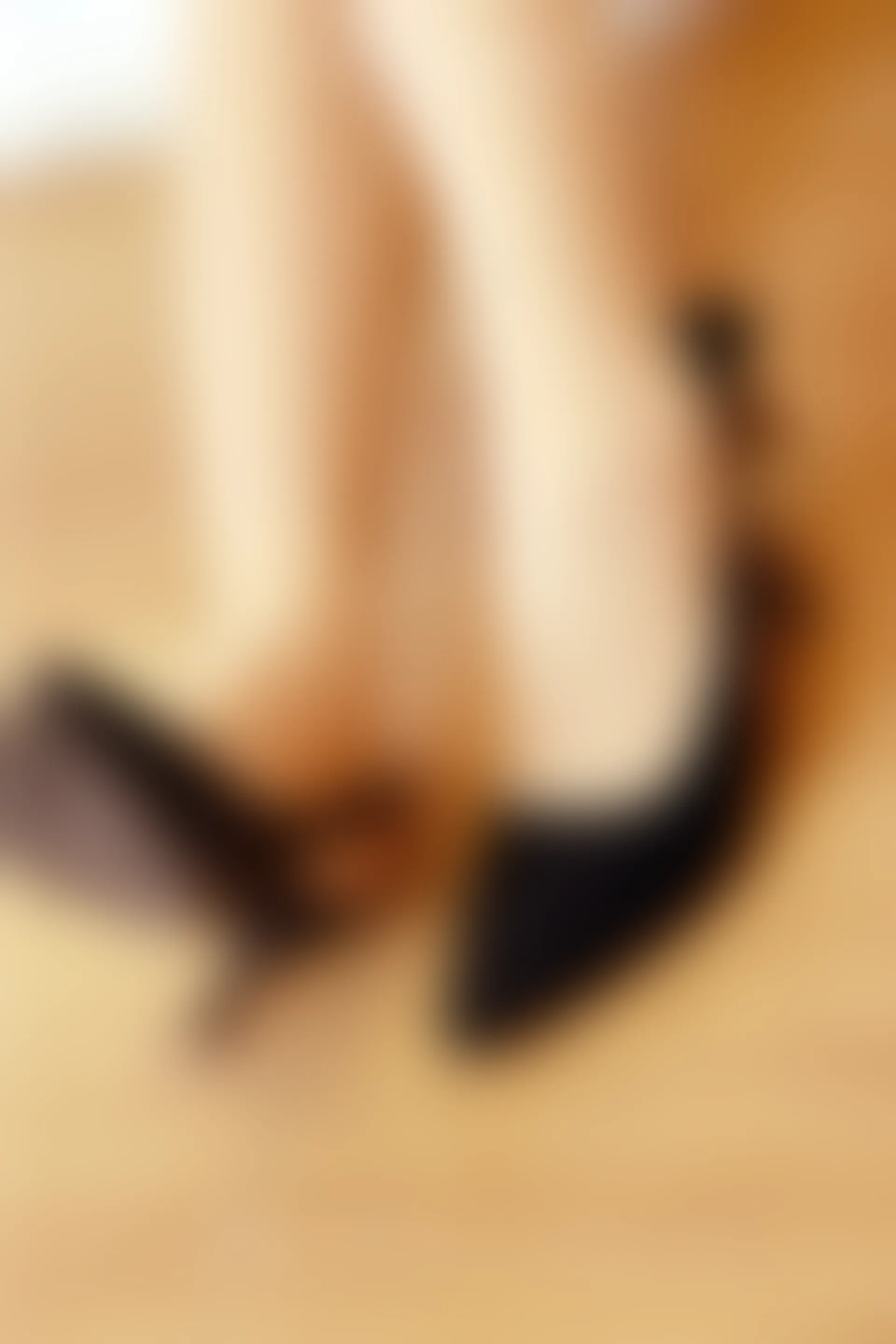 初夏女神 NO.065 依依 家教工装搭配高跟鞋[120P+1V／6.24GB]