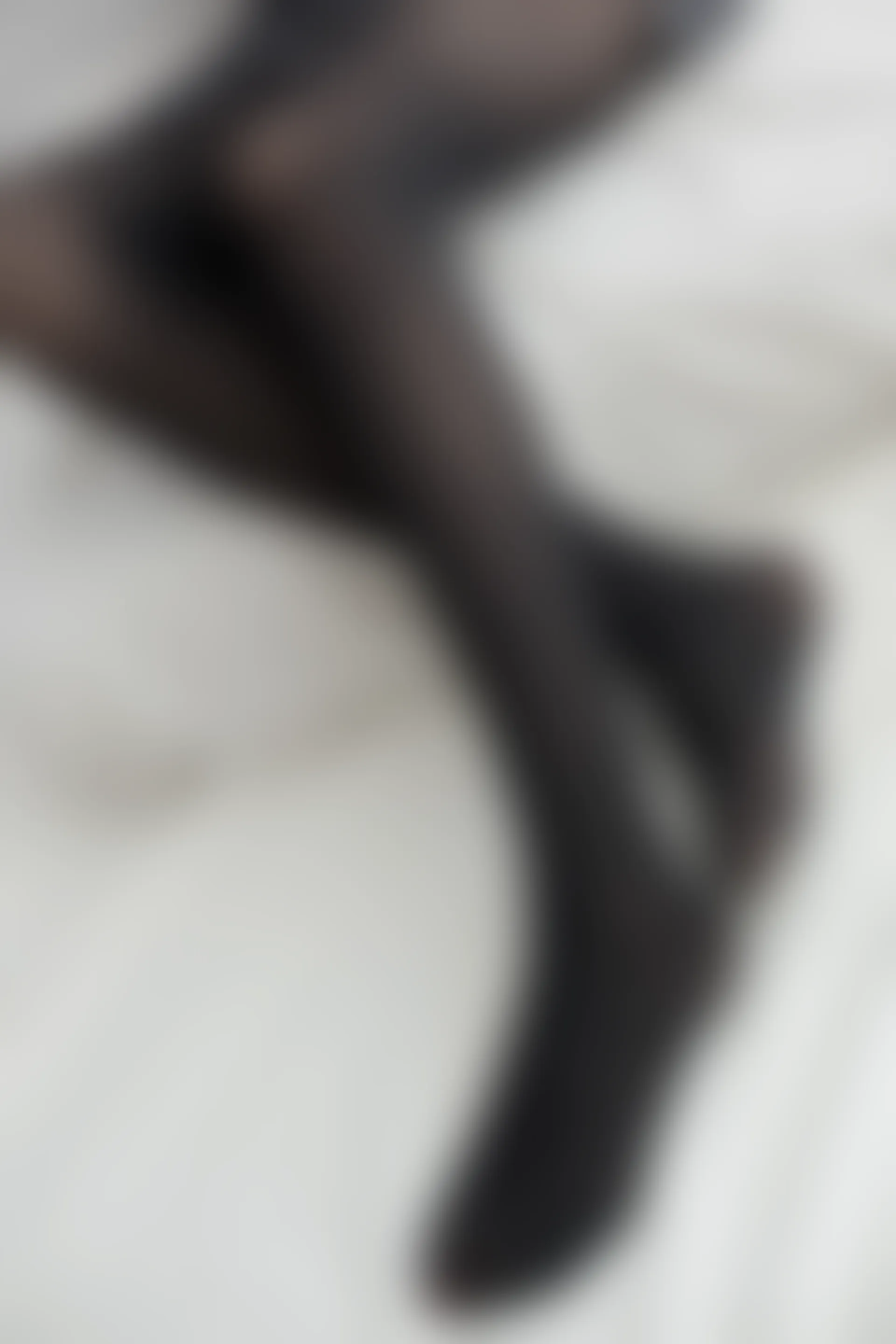 森萝财团 R15-017 [78P-329M]森萝财团, 美腿, 黑丝
