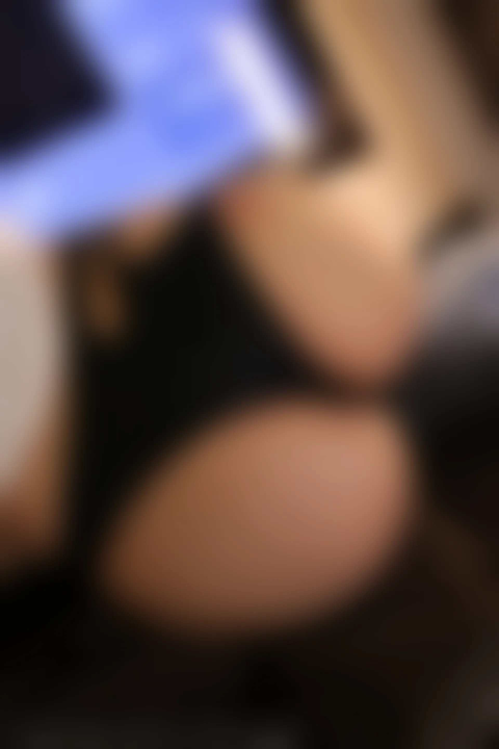 XiuRen秀人网 2022.01.30 No.4541 汐汐baby 牛仔裤美腿[104+1P 988MB]