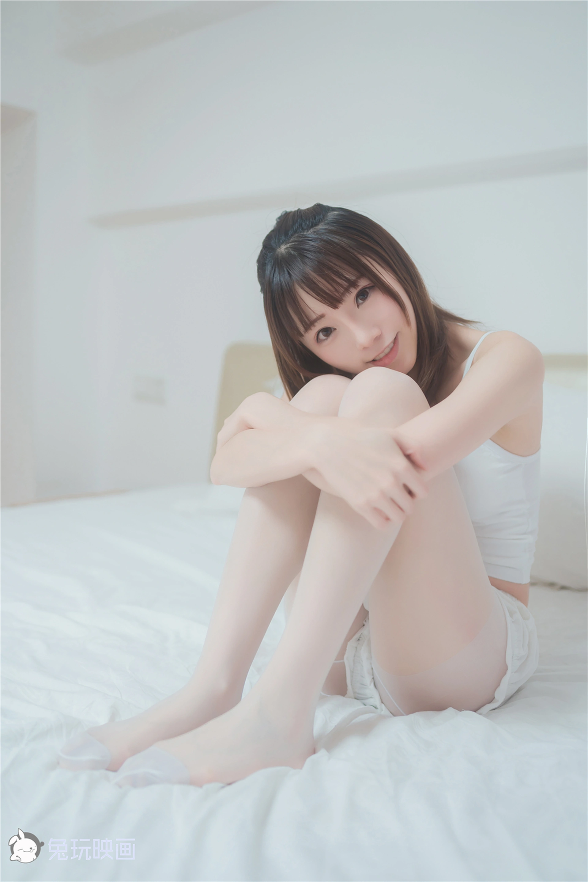 VOL.043 白丝套装 [42P-26.5MB]