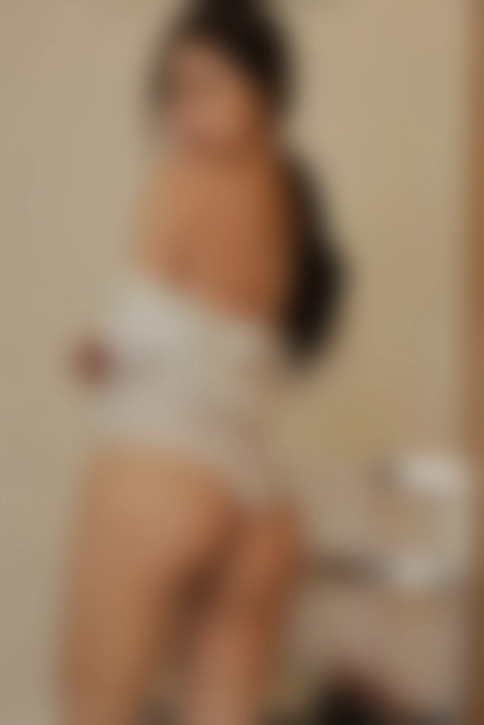 XiuRen秀人网 2022.01.17 No.4472 尹甜甜 三亚旅拍[83+1P 724MB]
