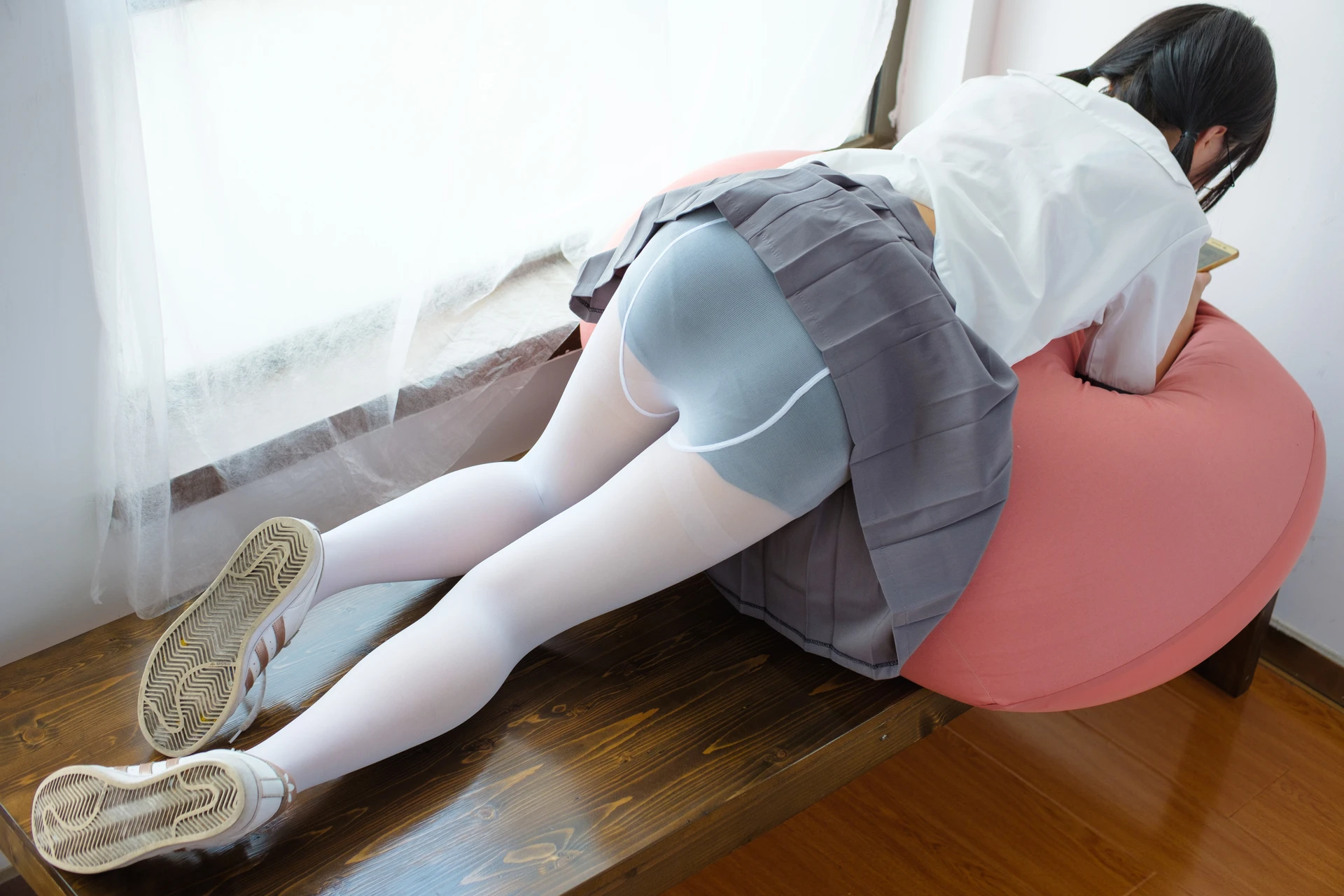 森萝财团 BETA-026 [78P-735M]校服, 白丝, 美腿