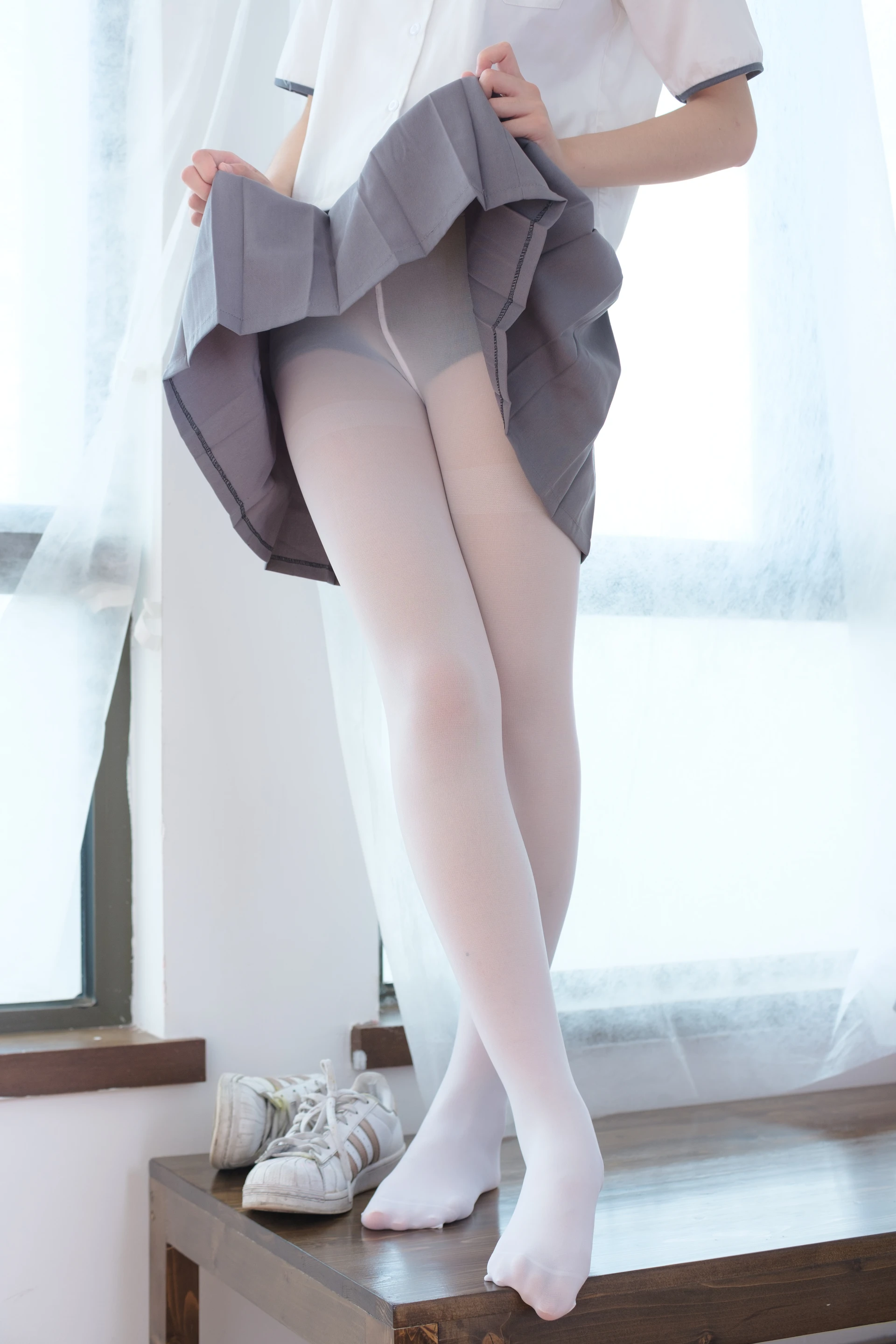 森萝财团 BETA-026 [78P-735M]校服, 白丝, 美腿