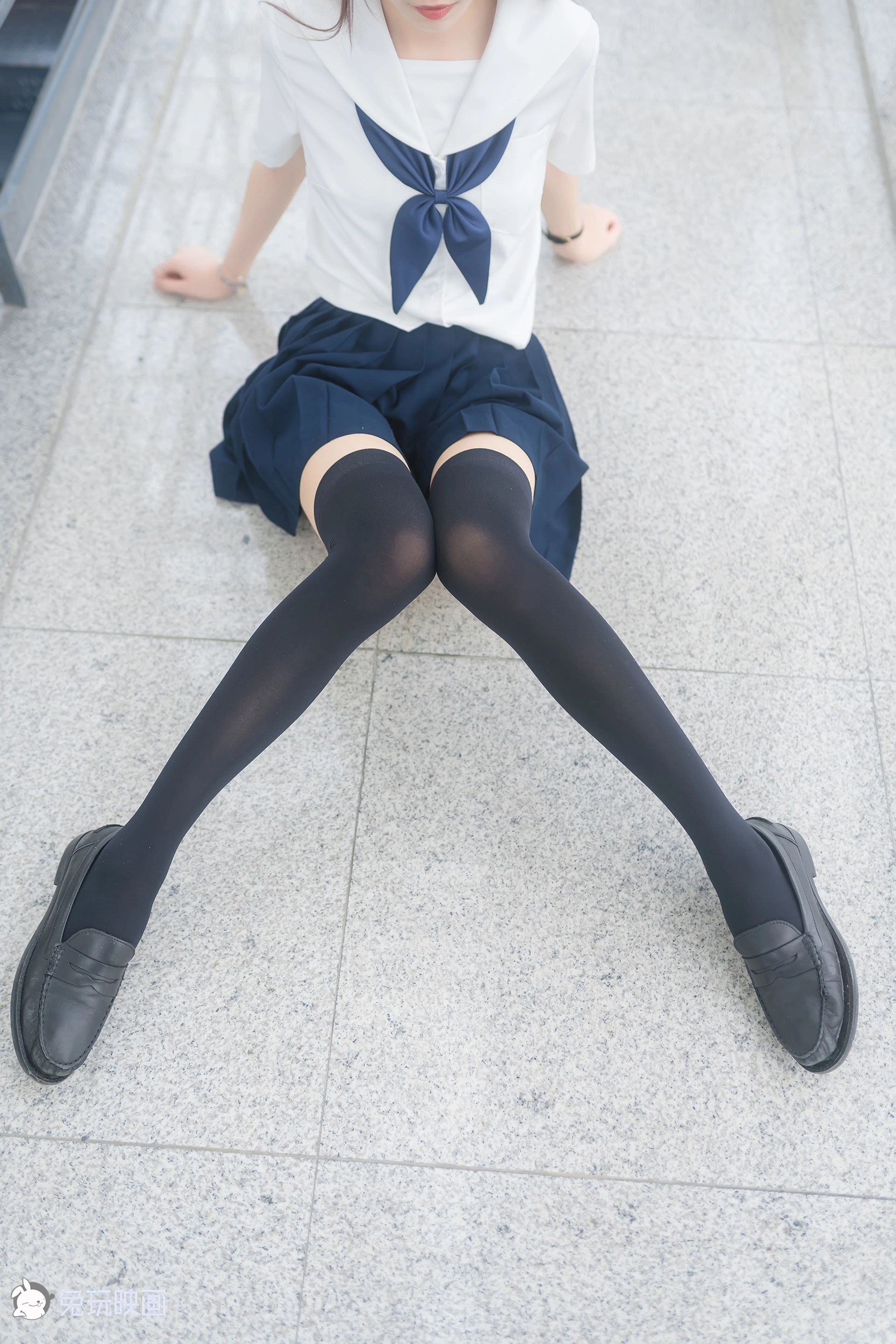 C04.001 超棒的绝对领域 [40P-86MB]