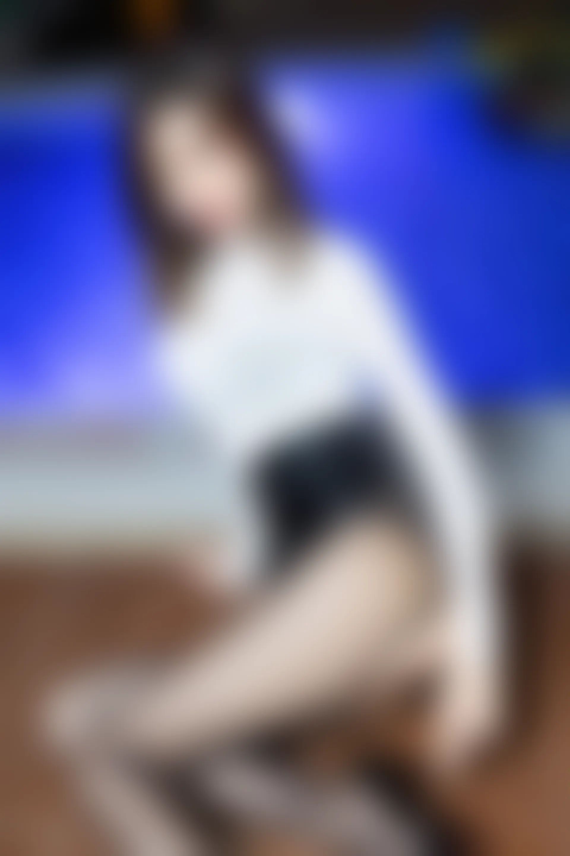 XiuRen秀人网 2022.02.16 No.4593 绮里嘉ula 黑丝美腿[68+1P 751MB]