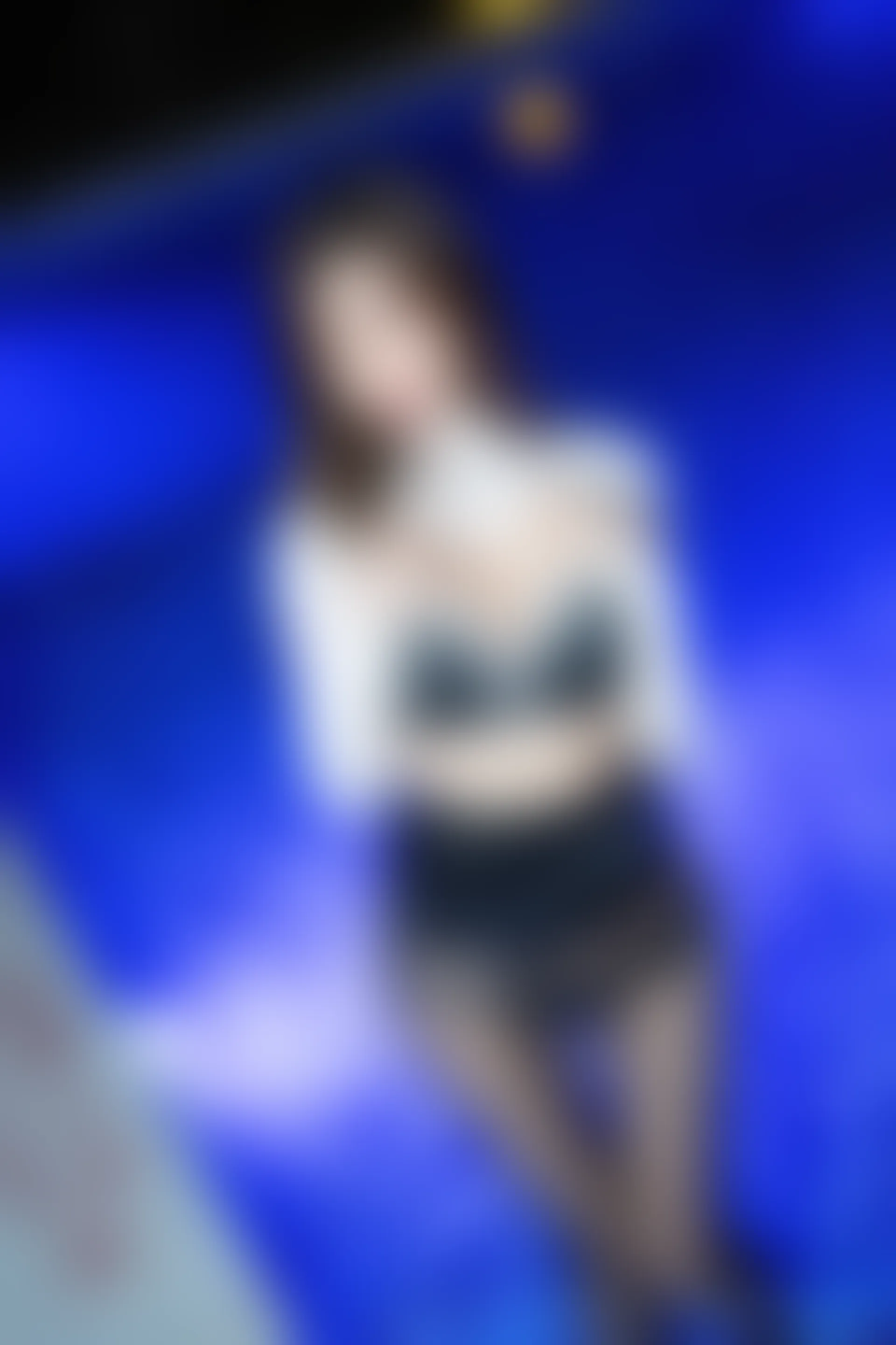 XiuRen秀人网 2022.02.16 No.4593 绮里嘉ula 黑丝美腿[68+1P 751MB]
