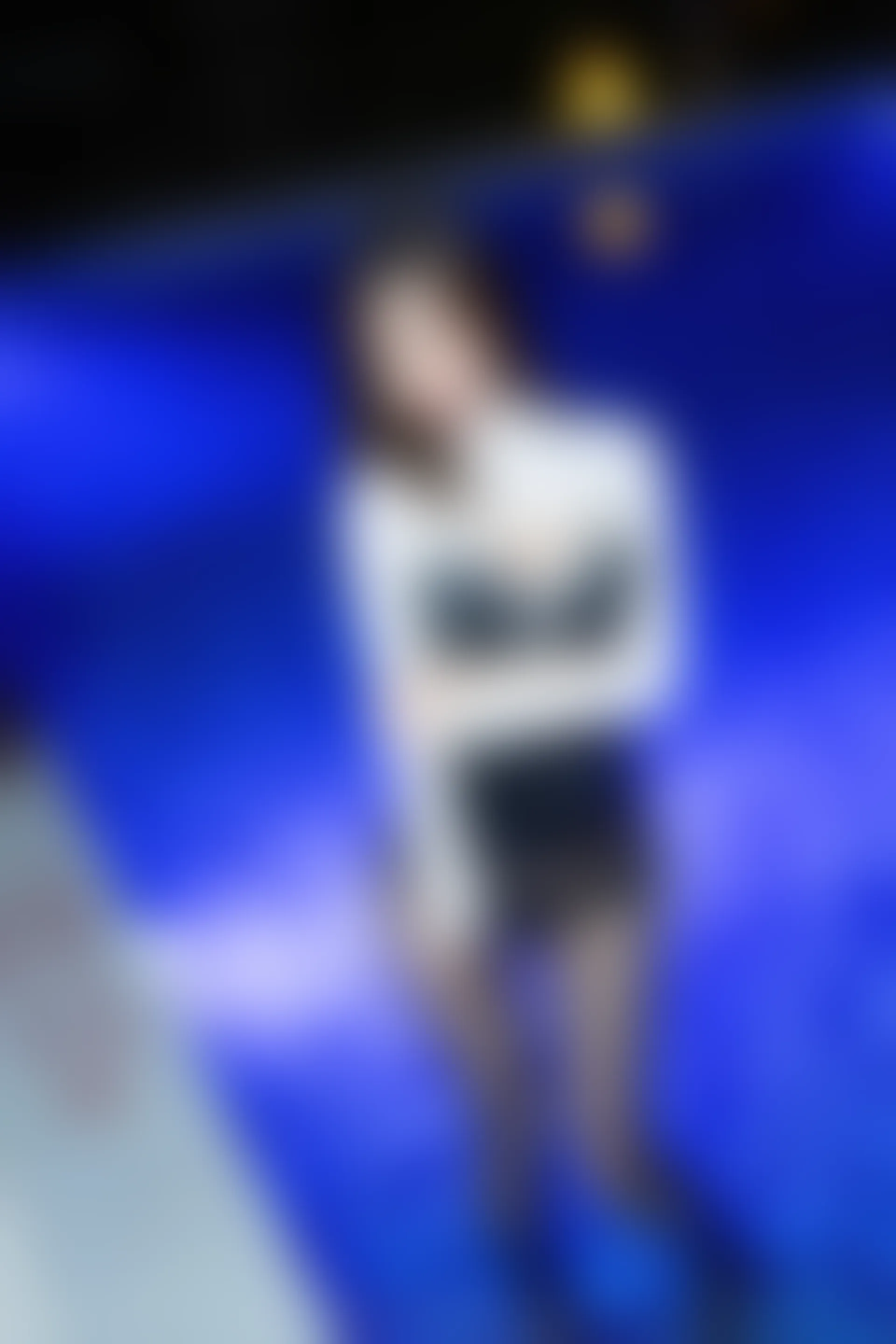 XiuRen秀人网 2022.02.16 No.4593 绮里嘉ula 黑丝美腿[68+1P 751MB]