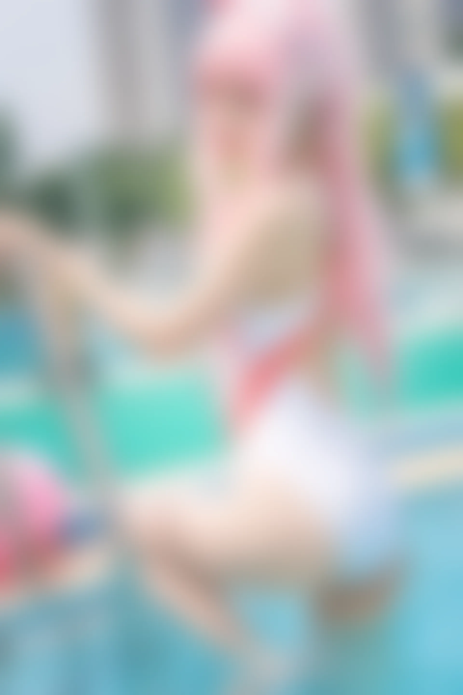 兔玩映画 夏日泳装 Vol.012 泳池边 [44P-556MB]