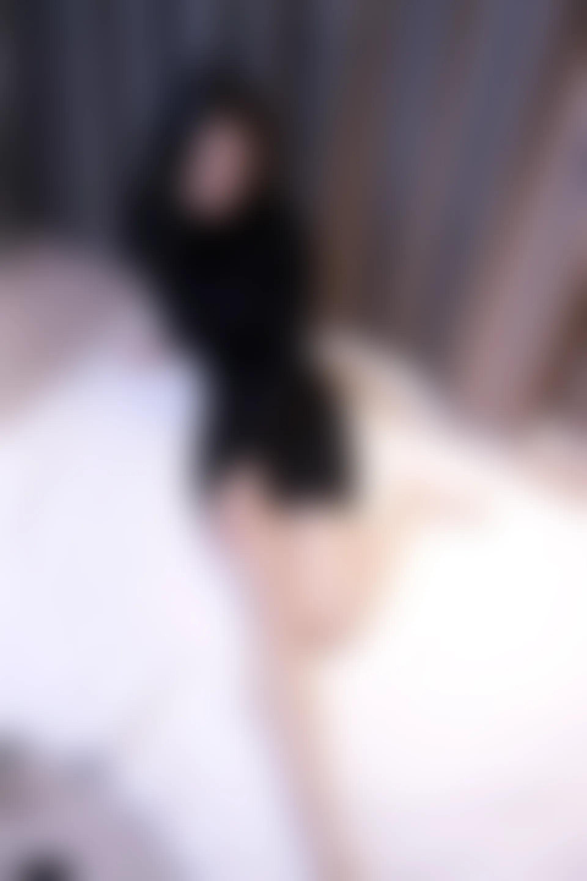 初夏女神 NO.003 依依 黑色瘦身衣搭配37码高跟鞋[111P+1V／5.17GB]