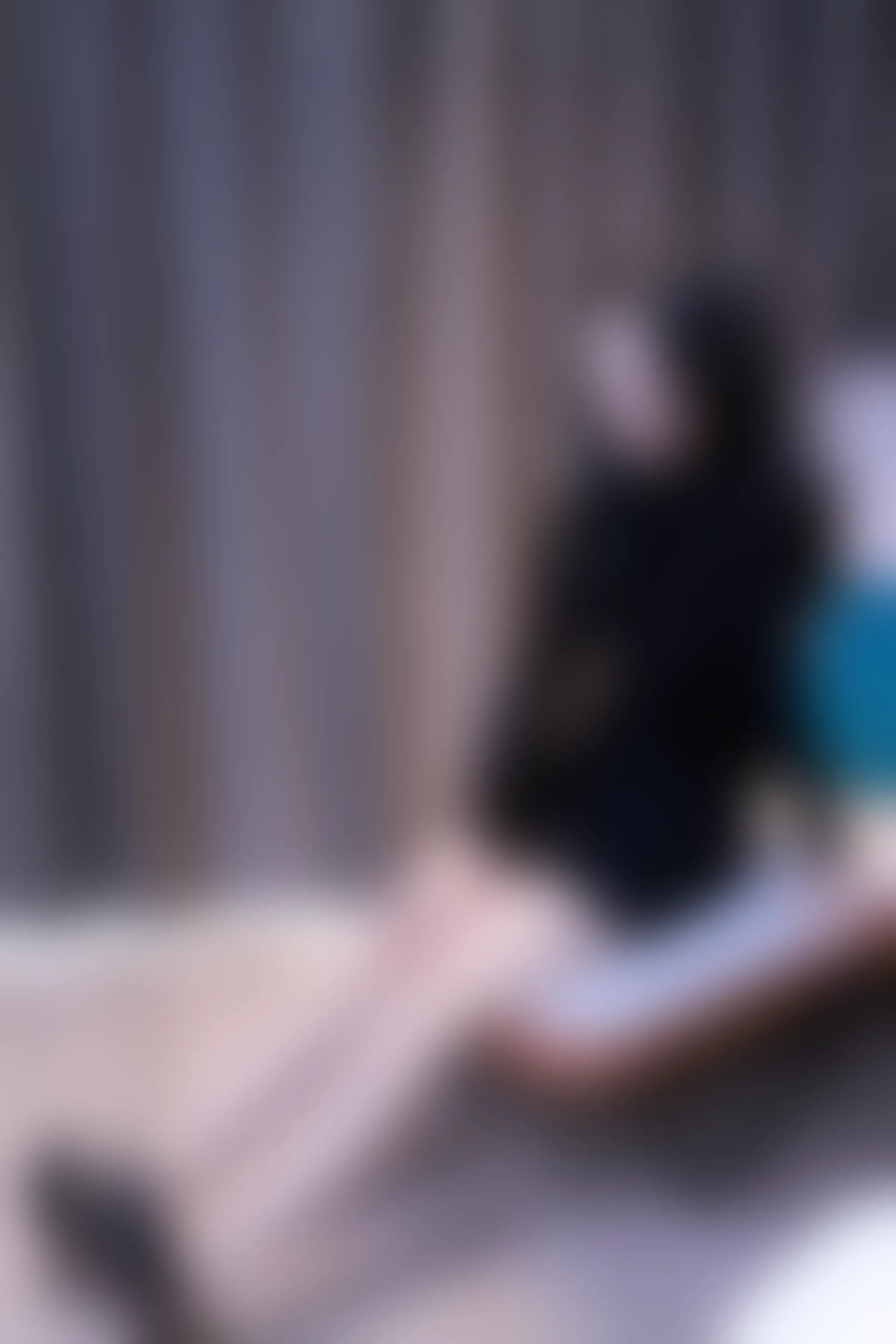 初夏女神 NO.003 依依 黑色瘦身衣搭配37码高跟鞋[111P+1V／5.17GB]