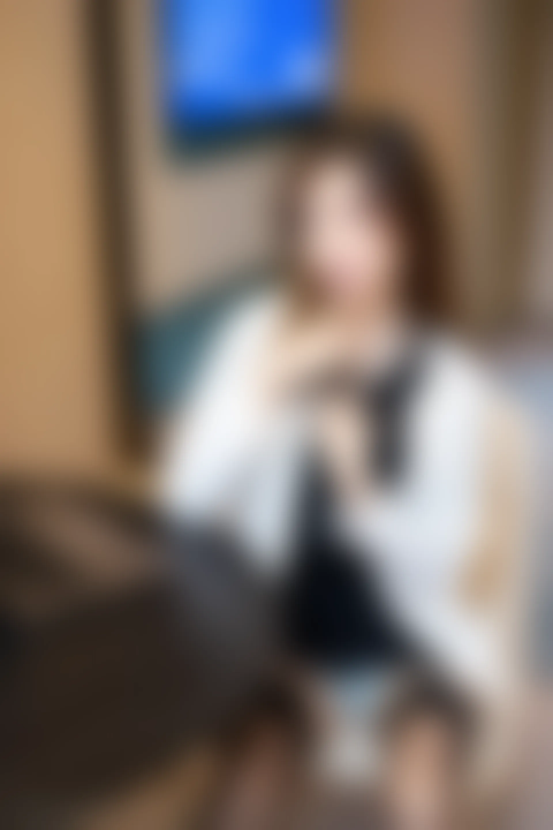 XiuRen秀人网 2021.11.30 No.4285 绮里嘉ula 秘书黑丝[69+1P 613MB]