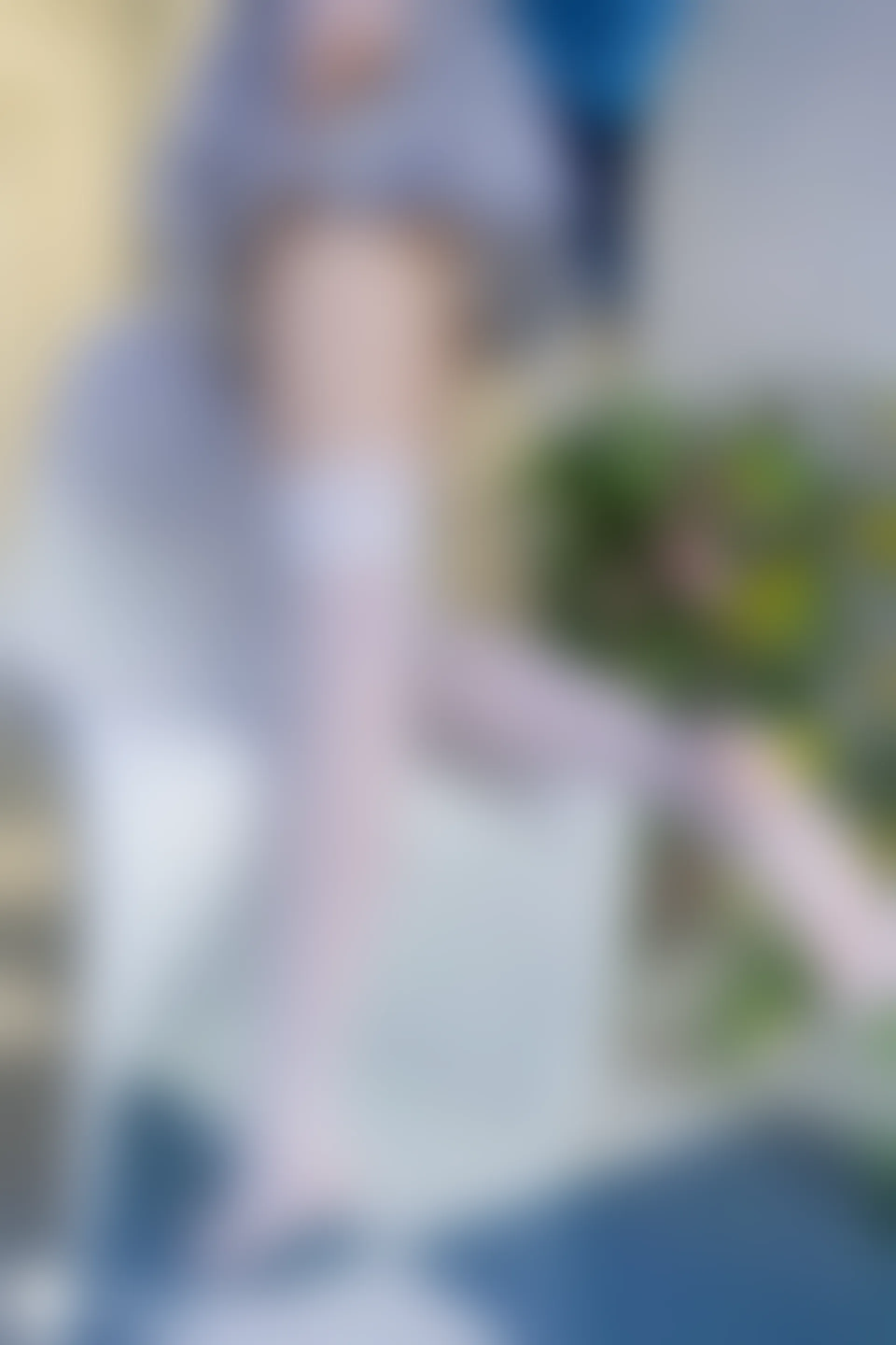 C48.005 蕾丝袜制服裙 [40P-94MB]
