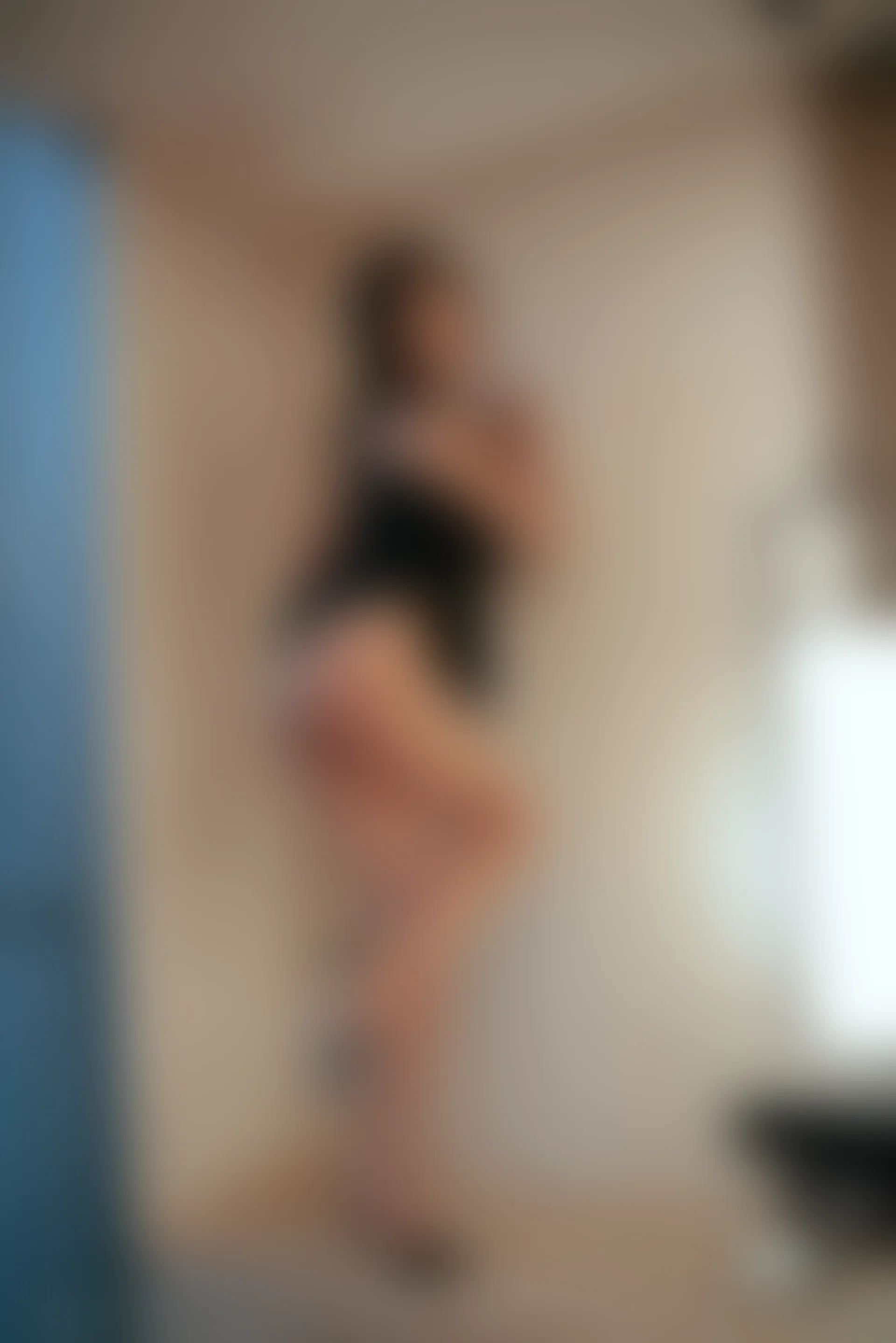 XiuRen秀人网 2021.10.14 No.4065 Emily尹菲 吊裙美腿[68+1P／731MB]
