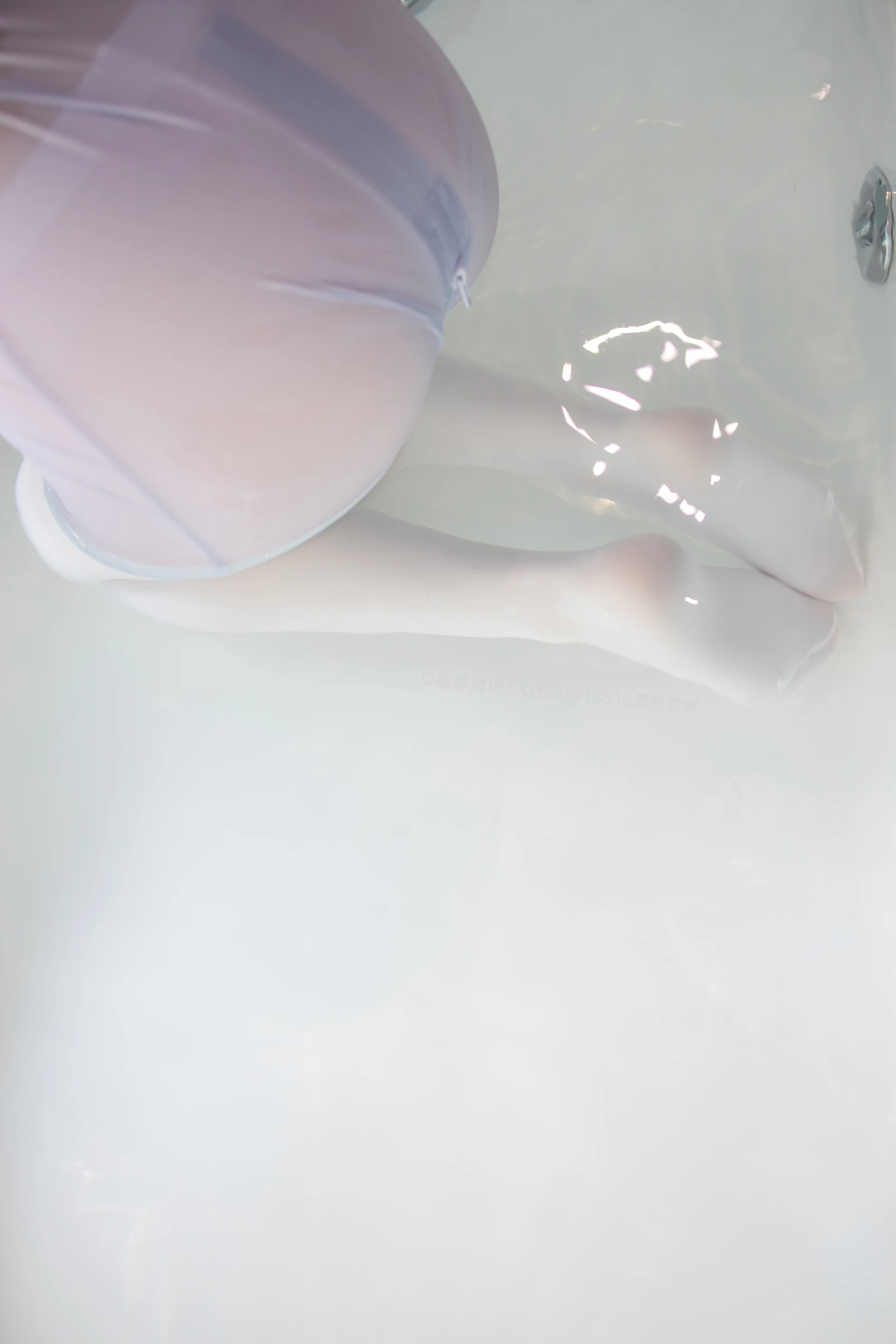 森萝财团 X-049-R16 [165P1V-3.2G]森萝财团, 白丝, 美腿